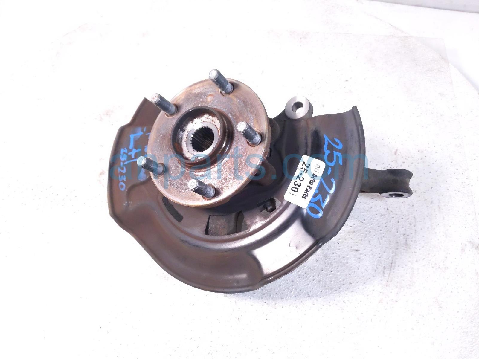 $125 Scion FR/LH SPINDLE KNUCKLE HUB