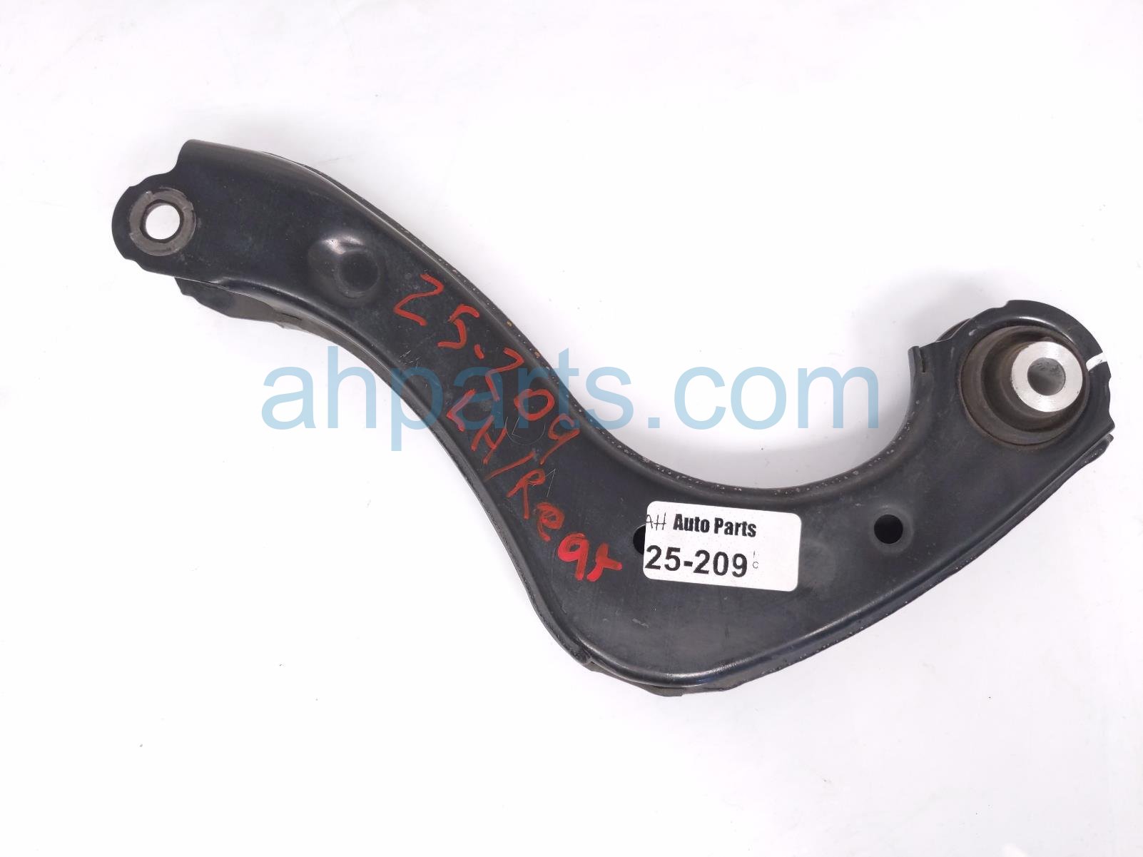 $40 Toyota RR/LH UPPER CONTROL ARM $40 Toyota RR/LH UPPER CONTROL ARM