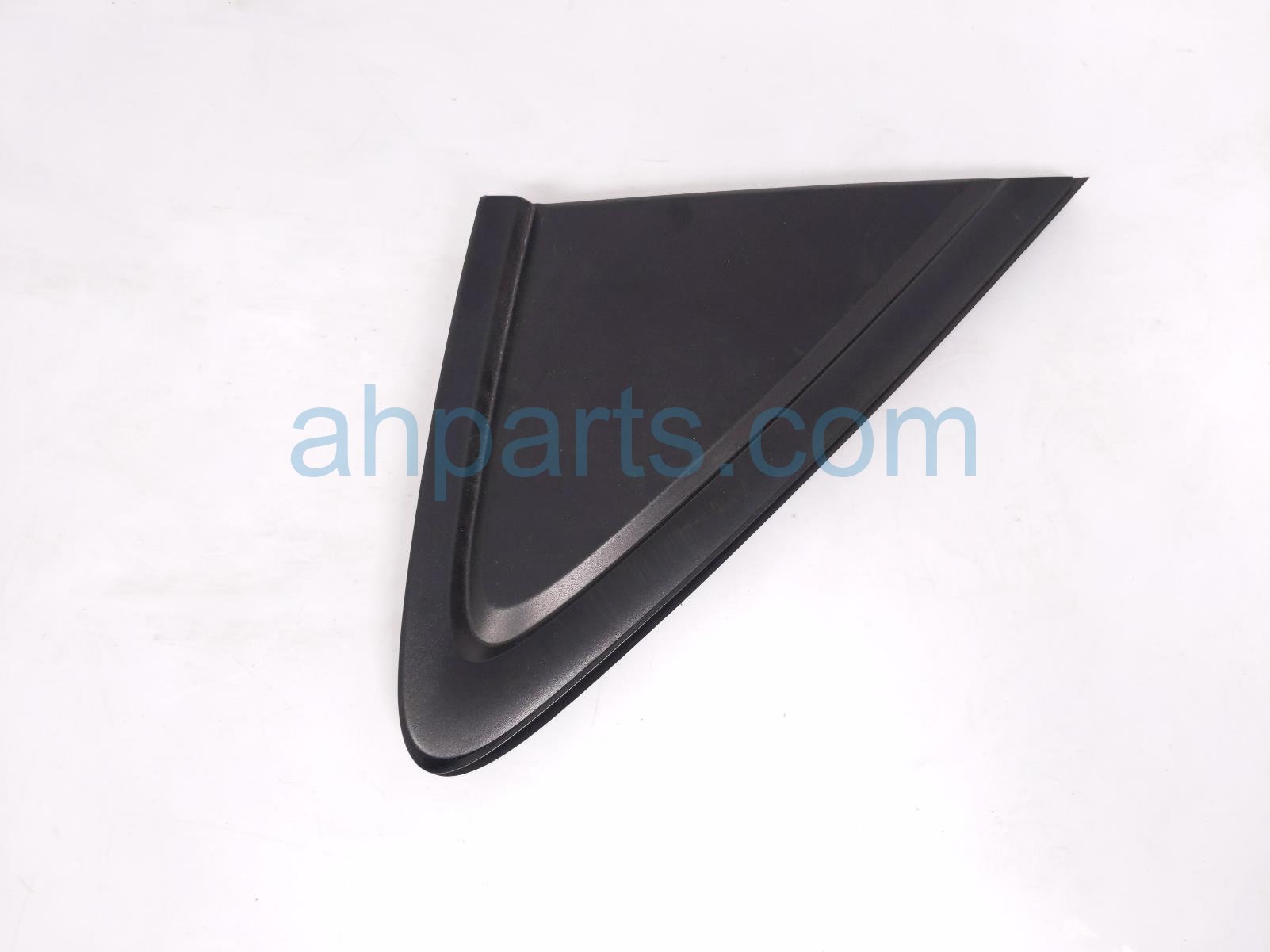 $25 Toyota RR/LH QUARTER PILLAR MOLDING - BLK $25 Toyota RR/LH QUARTER PILLAR MOLDING - BLK