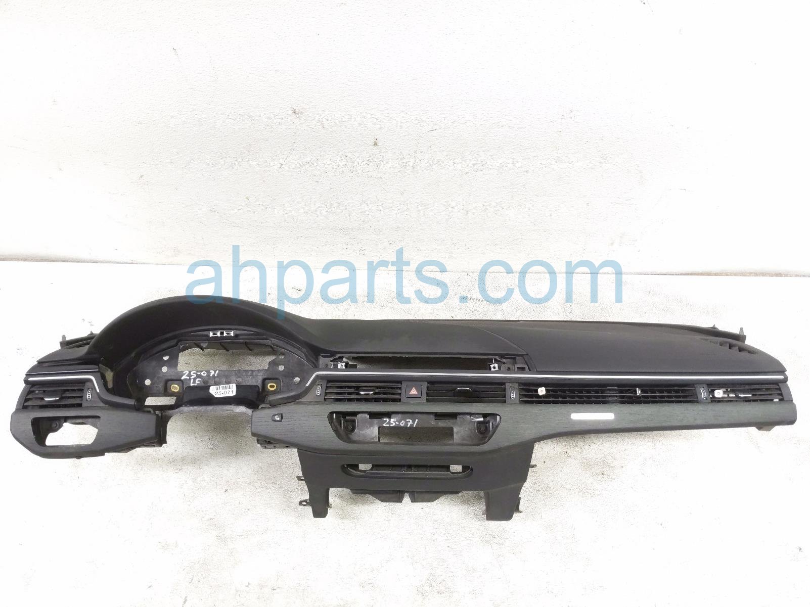 $399 Audi DASHBOARD W/ AIRBAG - BLACK