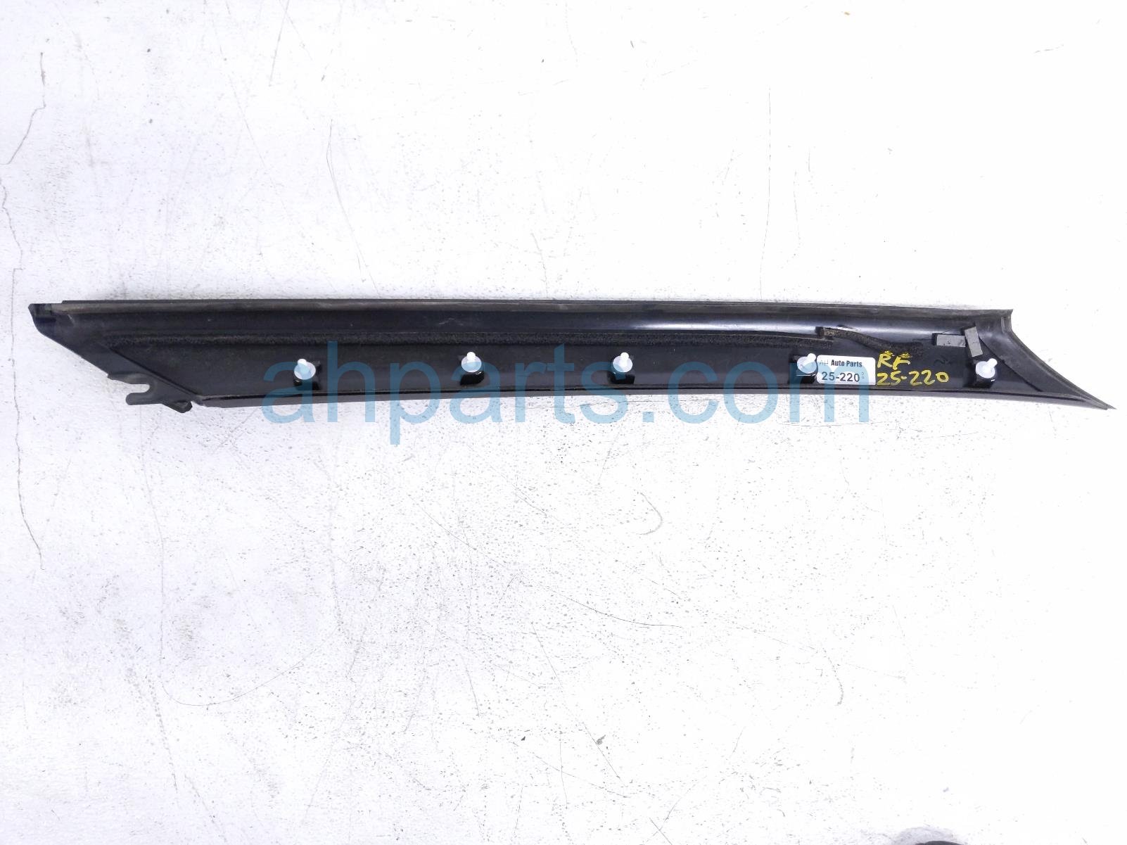 Sold 2023 Nissan Rogue Passenger A-pillar Trim Molding * 802D2-6RA0A