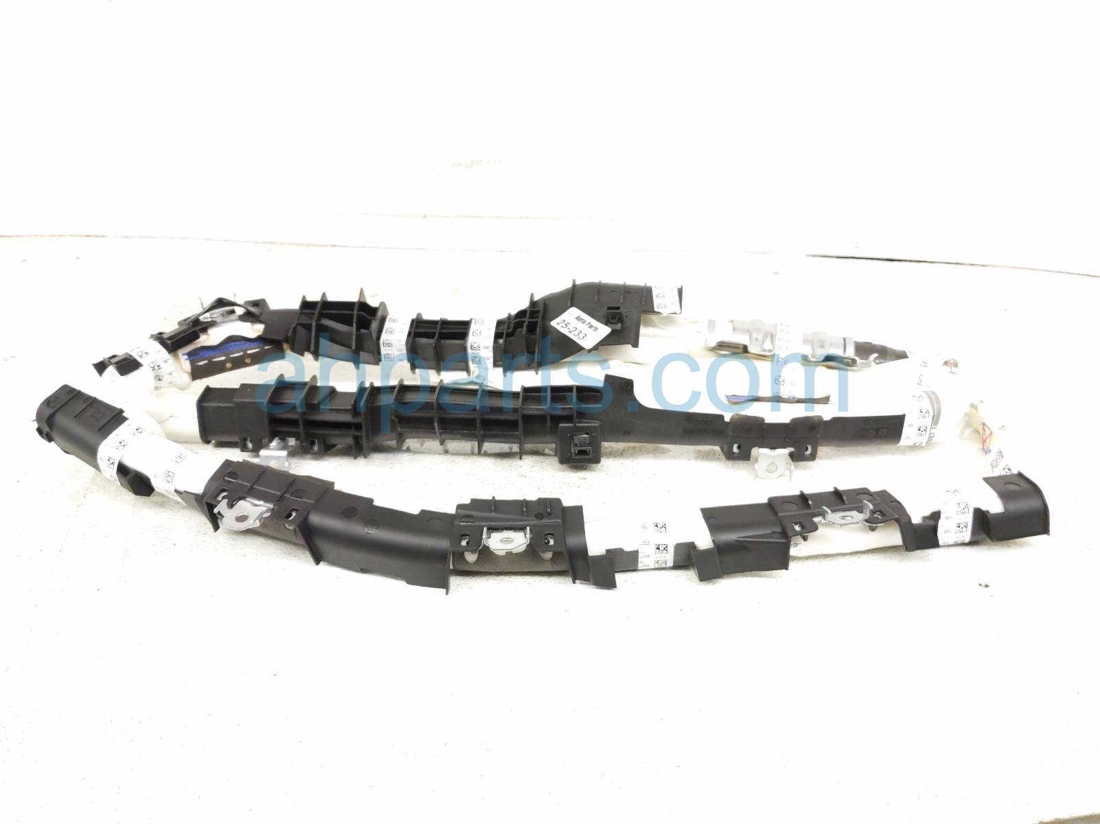 1点のみ⭕️3,000円OFF◎Volan ハチェット type-H2◎10 Sold 2024 Honda HR-V Driver Roof Curtain Airbag 78875-3W0-A82