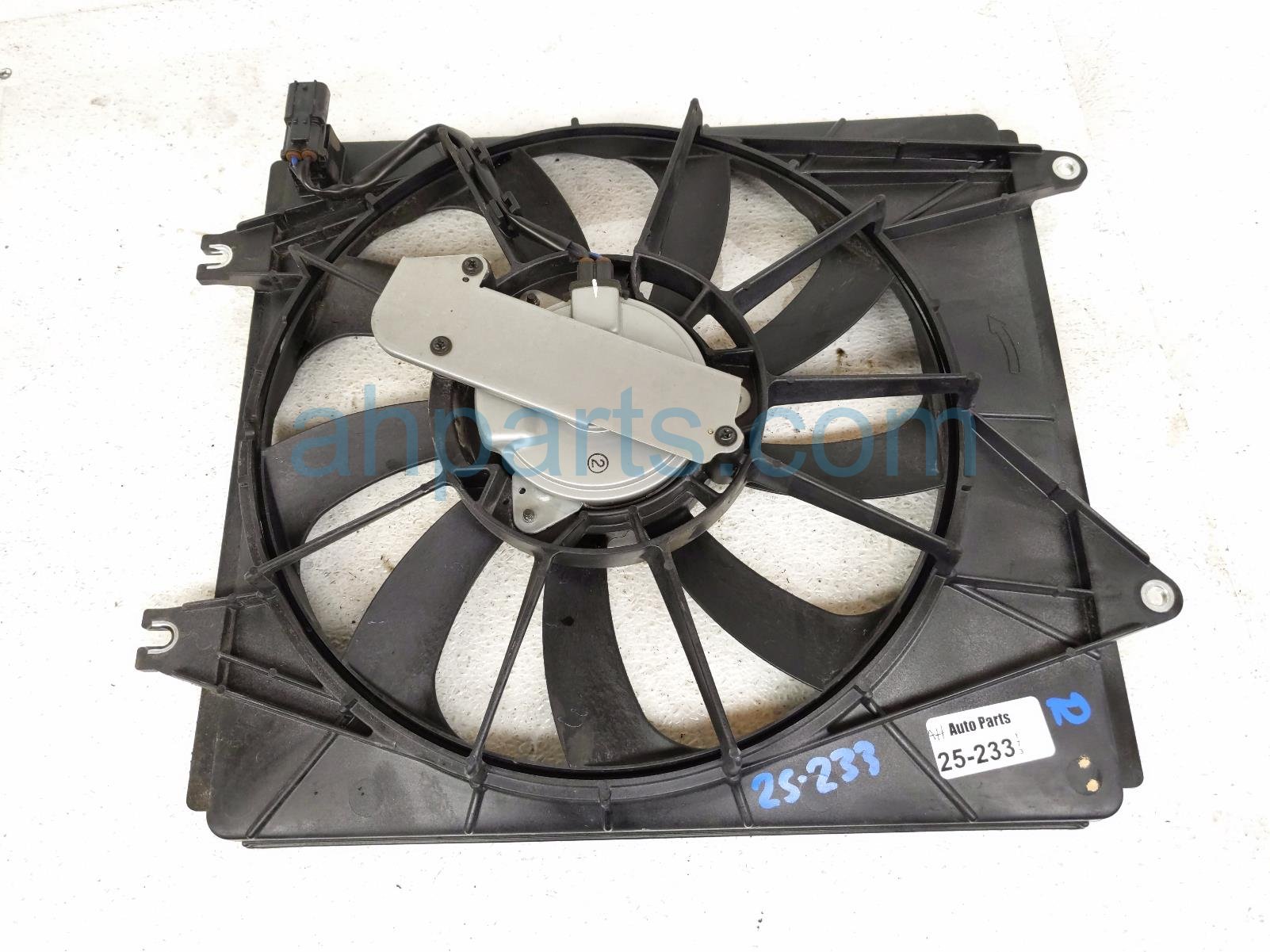 $99 Honda AC CONDENSER FAN ASSEMBLY