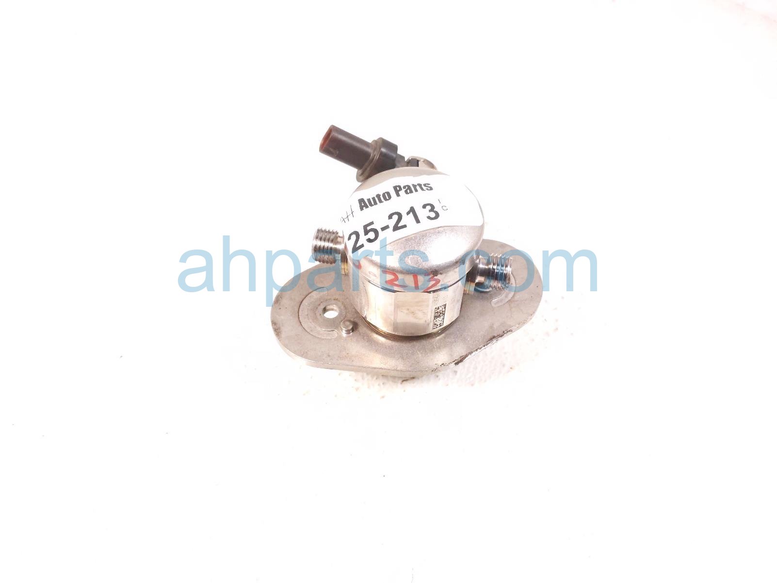 $245 BMW GAS / FUEL PUMP - ENGINE MTD $245 BMW GAS / FUEL PUMP - ENGINE MTD