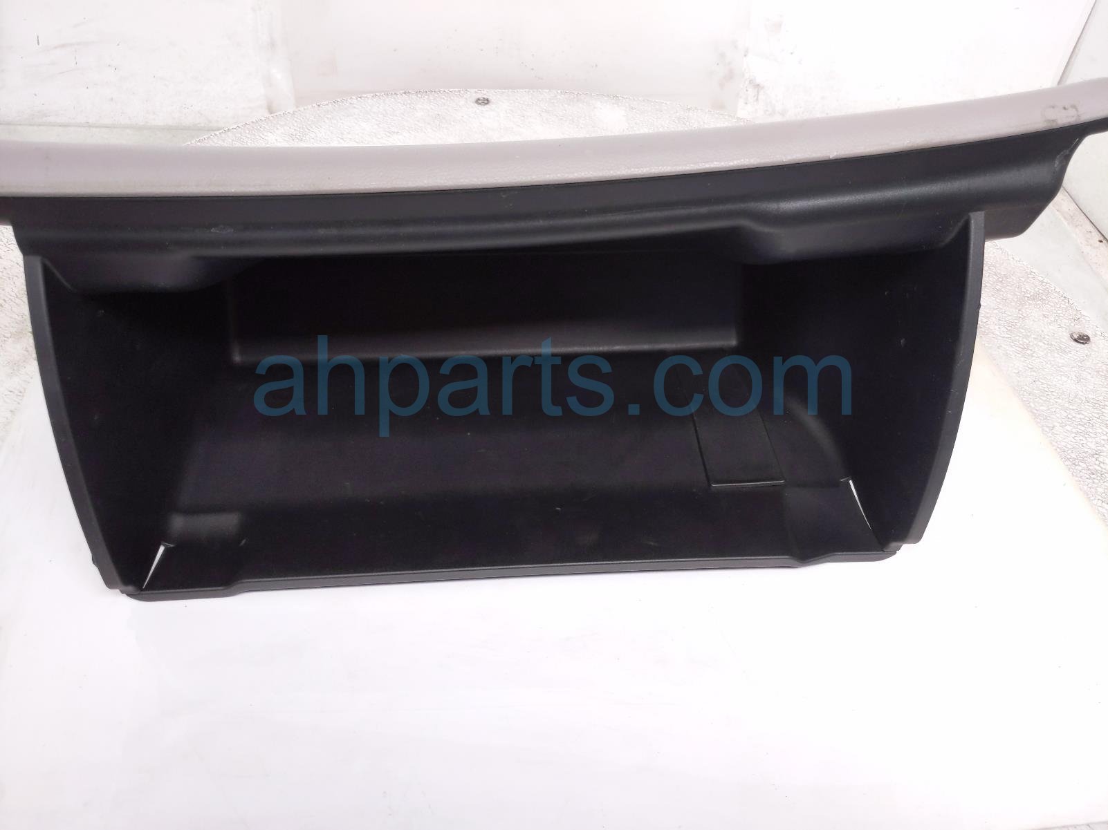 $31 Honda PASSENGER GLOVE BOX - GREY * $31 Honda PASSENGER GLOVE BOX - GREY *