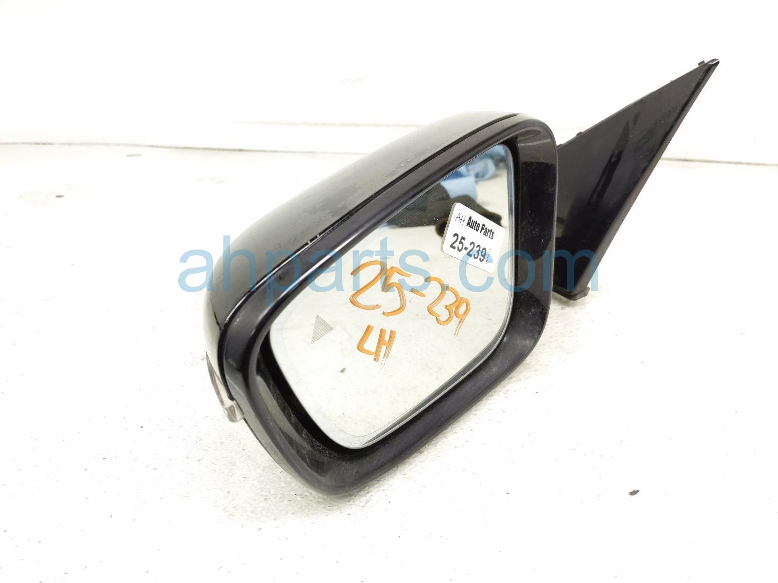 $599 BMW LH SIDE VIEW MIRROR - BLACK $599 BMW LH SIDE VIEW MIRROR - BLACK