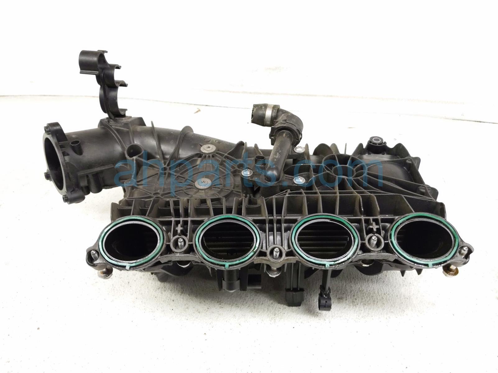 $199 BMW INTAKE MANIFOLD $199 BMW INTAKE MANIFOLD