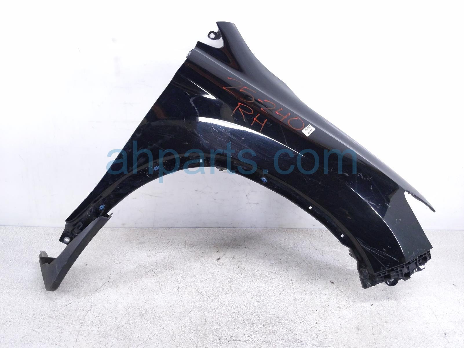 $225 Honda RH FENDER - BLACK $225 Honda RH FENDER - BLACK