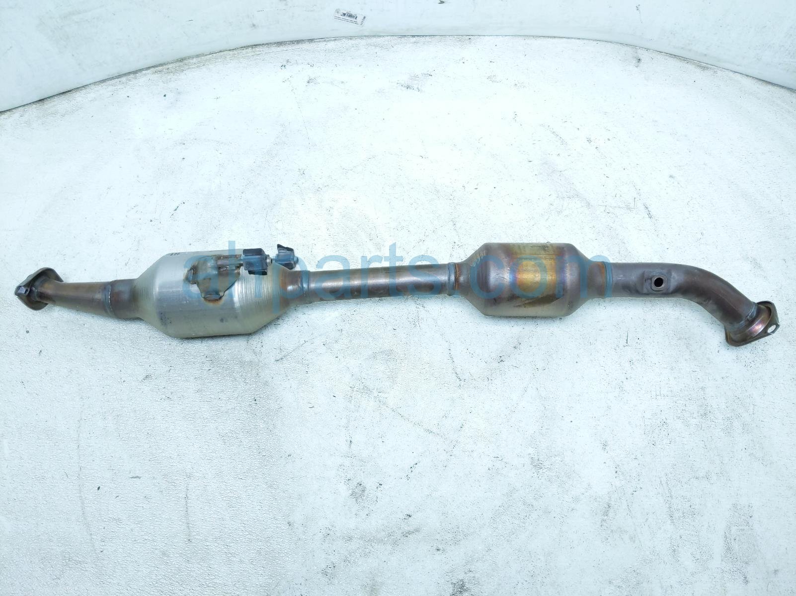 $745 Toyota FRONT EXHAUST CONVERTER PIPE