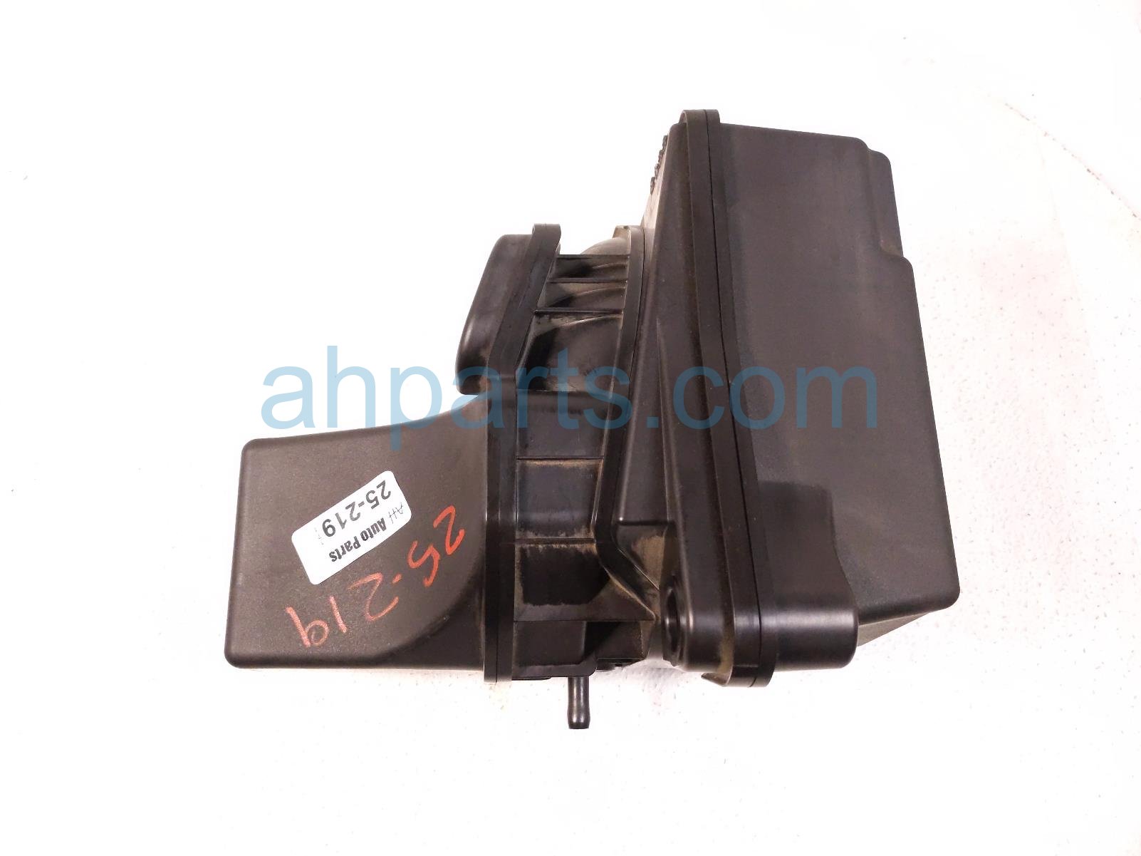 $69 Honda AIR CLEANER RESONATOR CHAMBER $69 Honda AIR CLEANER RESONATOR CHAMBER