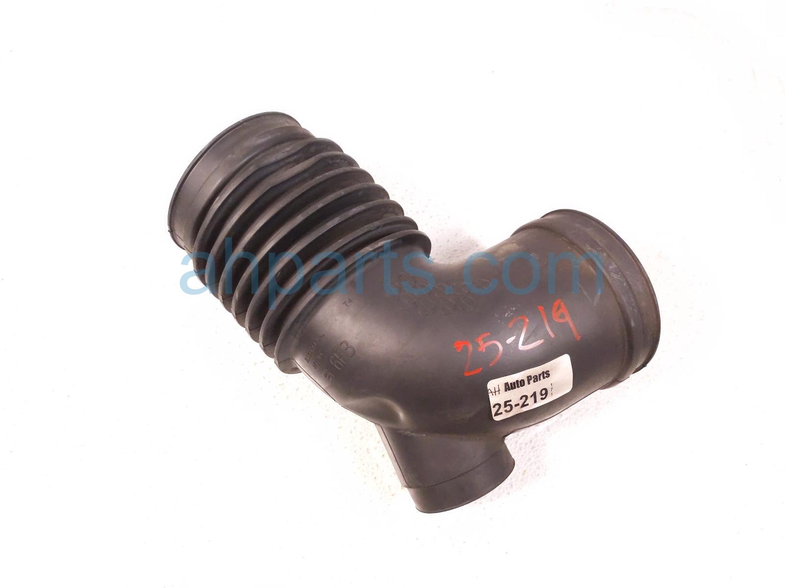 $20 Honda AIR CLEANER INTAKE TUBE - 3.5L $20 Honda AIR CLEANER INTAKE TUBE - 3.5L