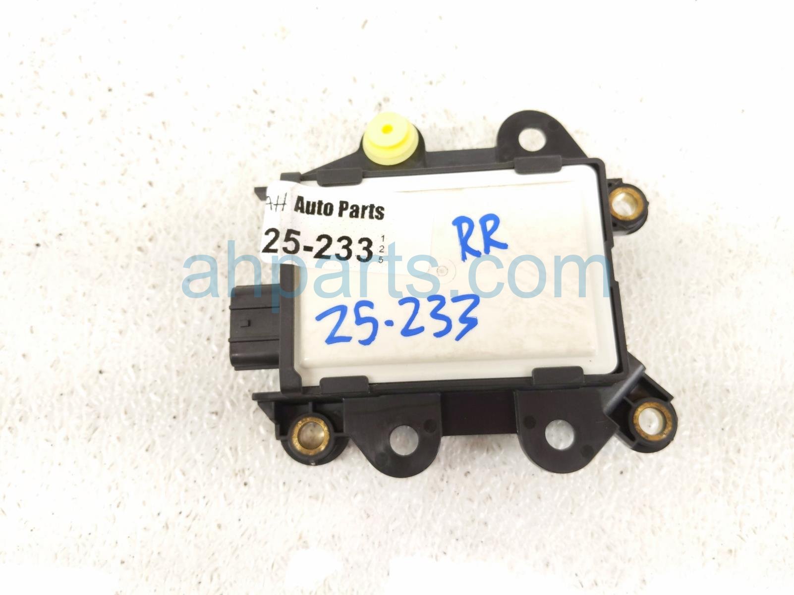 $250 Honda RR/RH BLIND SPOT RADAR UNIT $250 Honda RR/RH BLIND SPOT RADAR UNIT