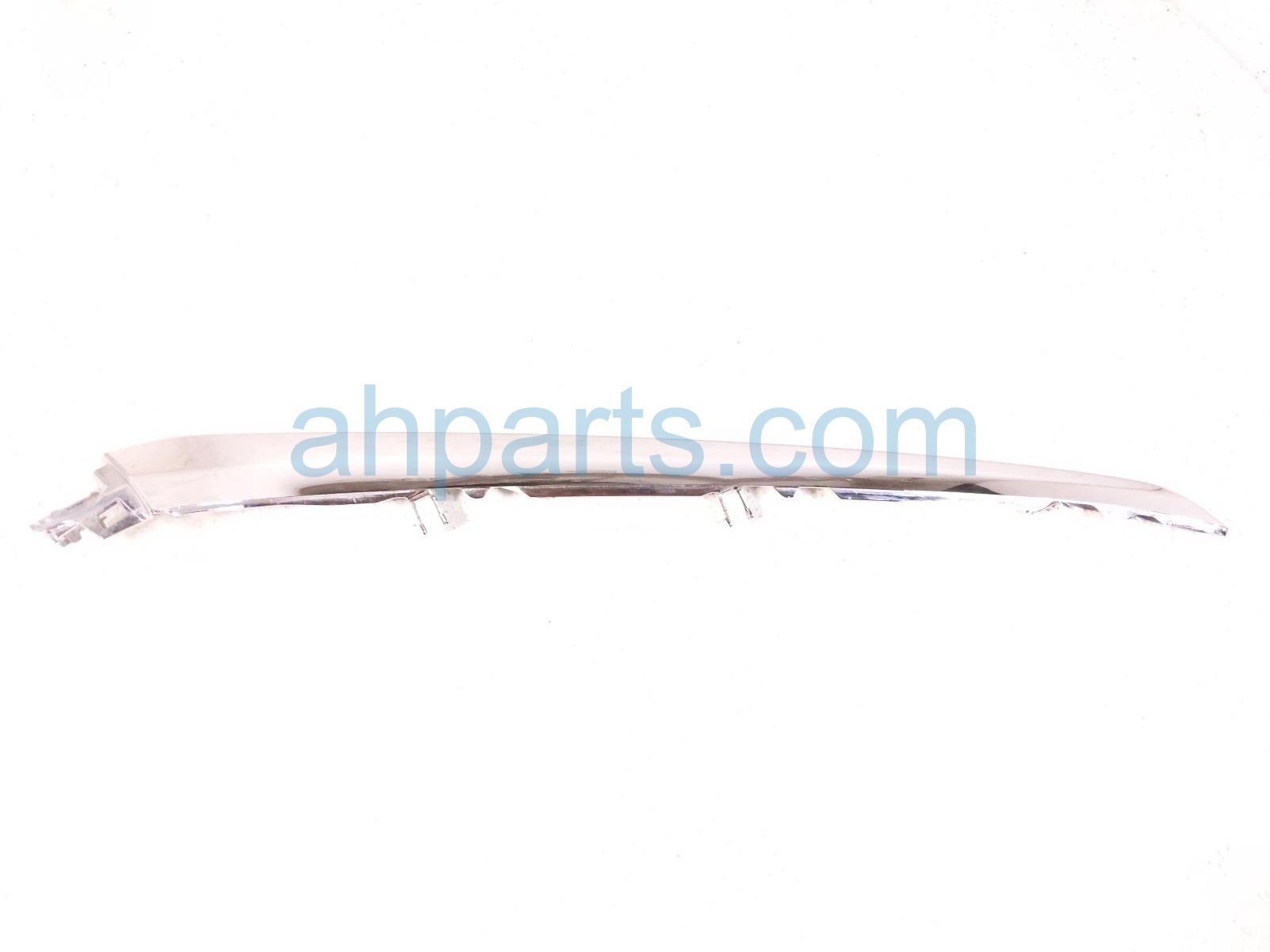 $49 Honda RH GRILLE EXTENSION MOULDING-CHROME $49 Honda RH GRILLE EXTENSION MOULDING-CHROME