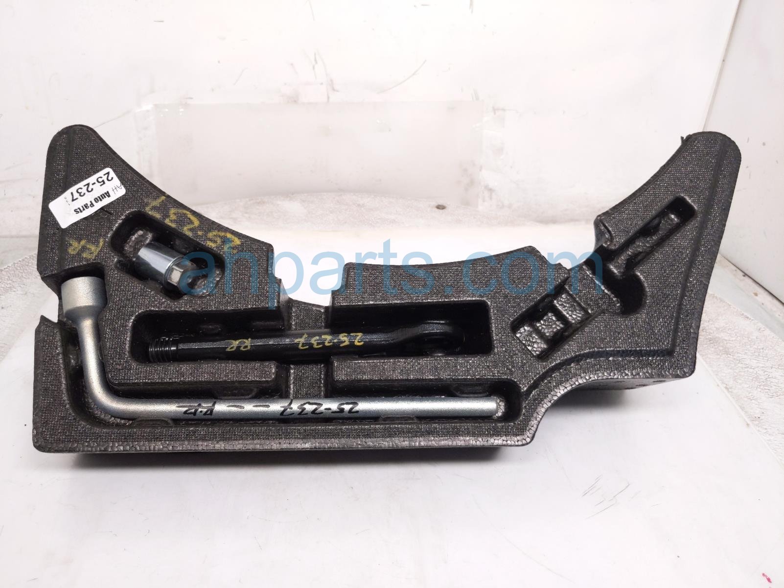 $49 Lexus 3 TOOLS W/FOAM HOLDER