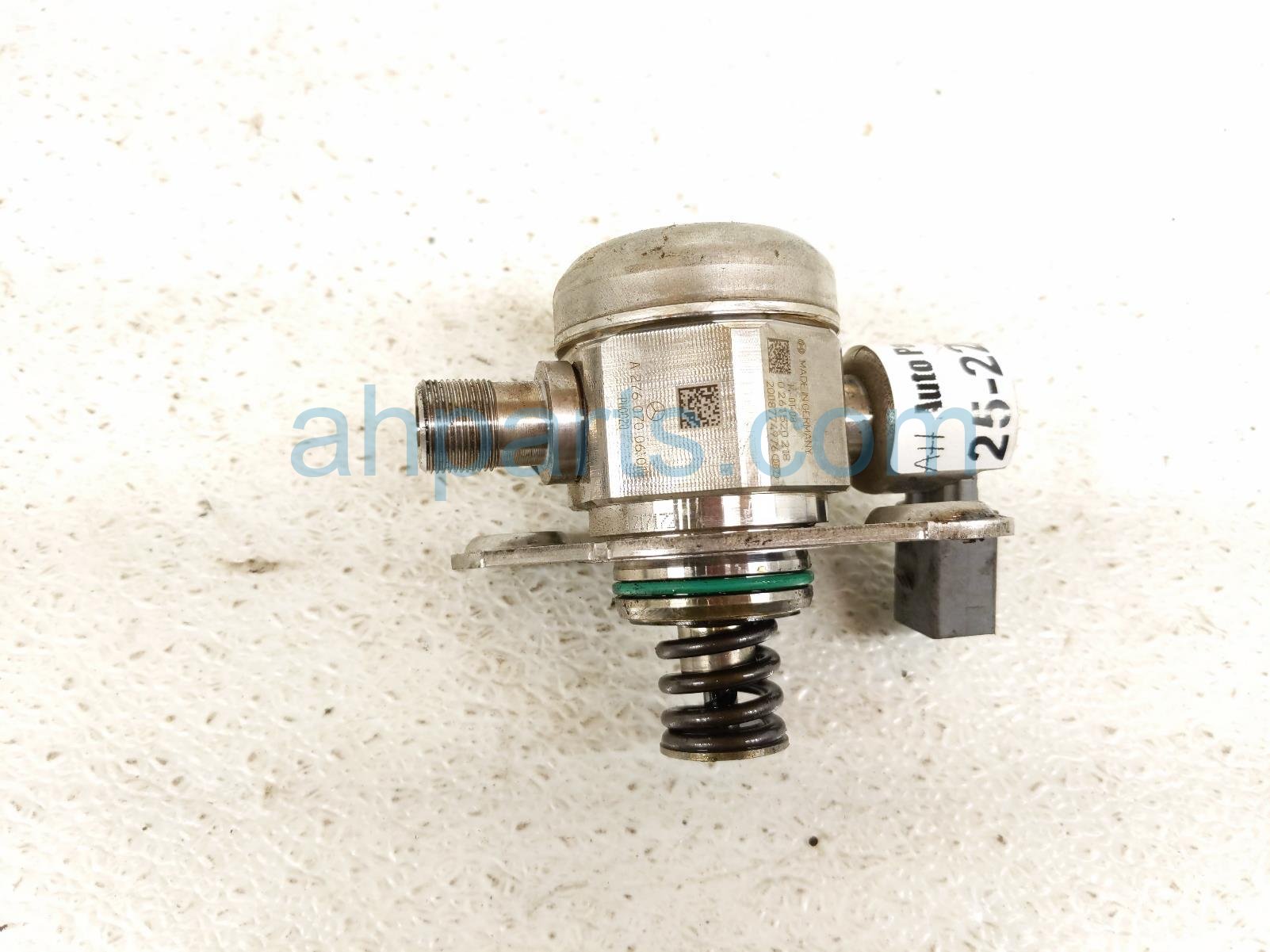 $125 Mercedes HIGH PRESSURE FUEL PUMP - ENGINE MTD $125 Mercedes HIGH PRESSURE FUEL PUMP - ENGINE MTD