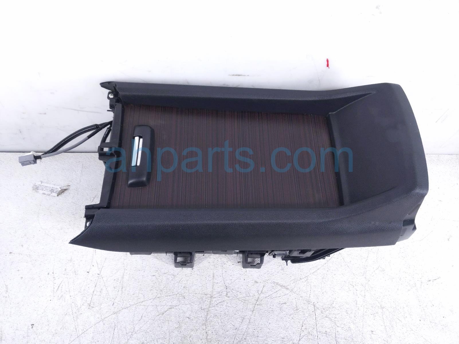 $50 Honda CENTER CONSOLE BOX - BLACK $50 Honda CENTER CONSOLE BOX - BLACK