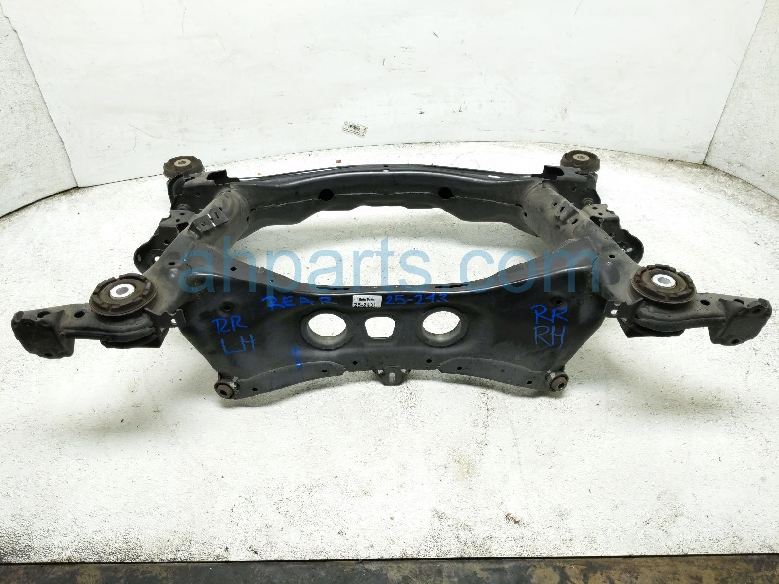 $499 Honda REAR SUB FRAME / CRADLE