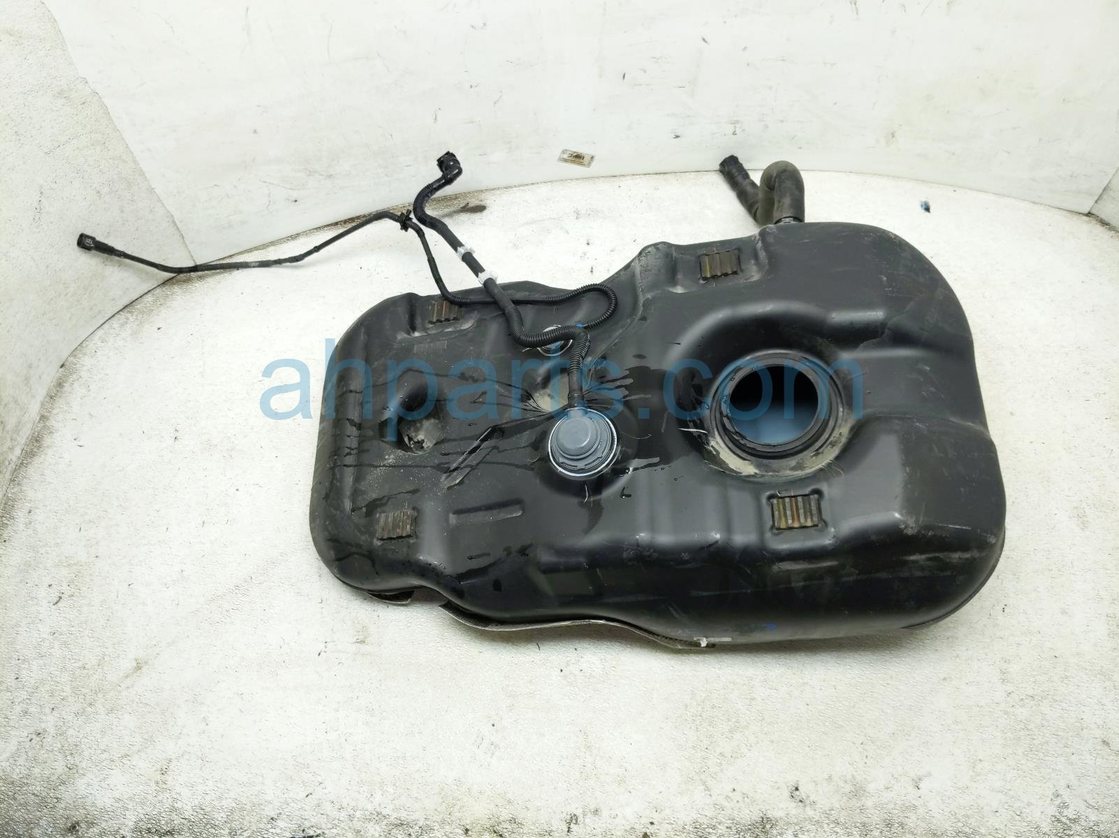 $325 Honda GAS / FUEL TANK