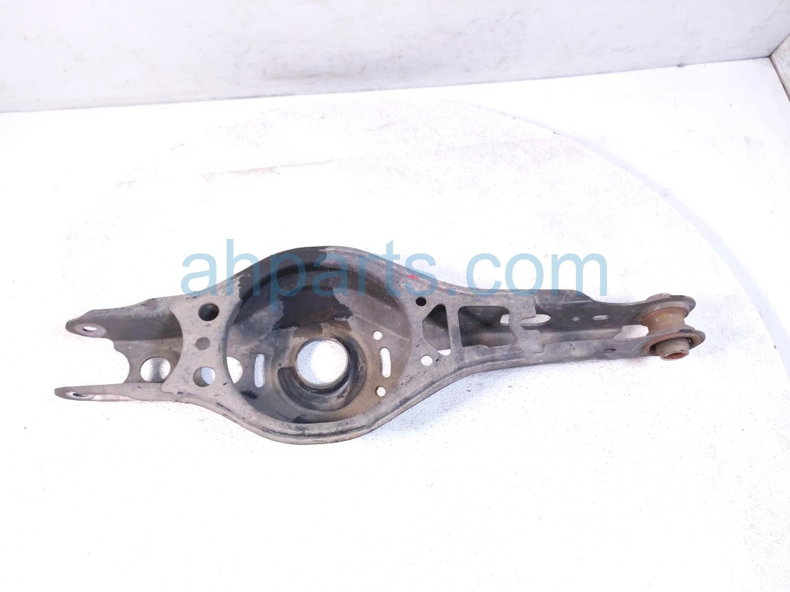 $39 Toyota RR/LH SPRING SEAT LOWER CONTROL ARM $39 Toyota RR/LH SPRING SEAT LOWER CONTROL ARM