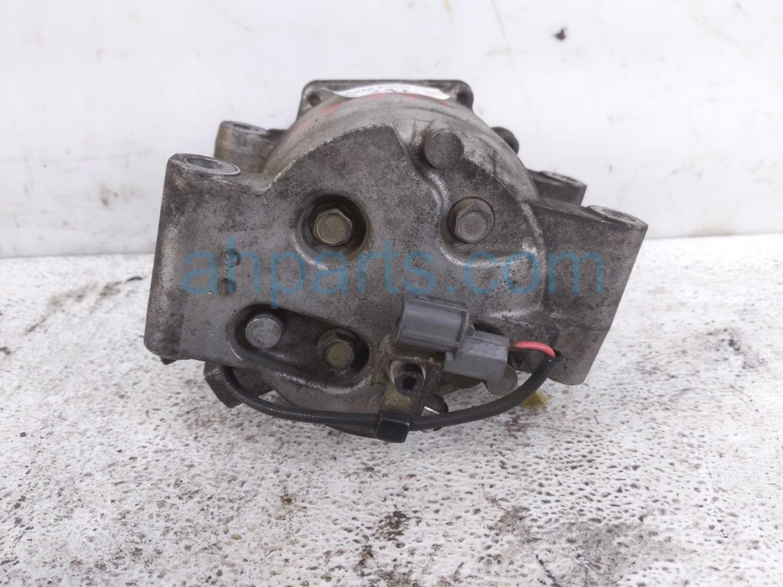 Sold 2001 Honda S2000 Air + Clutch Ac Pump / Compressor 38810-PCX-016