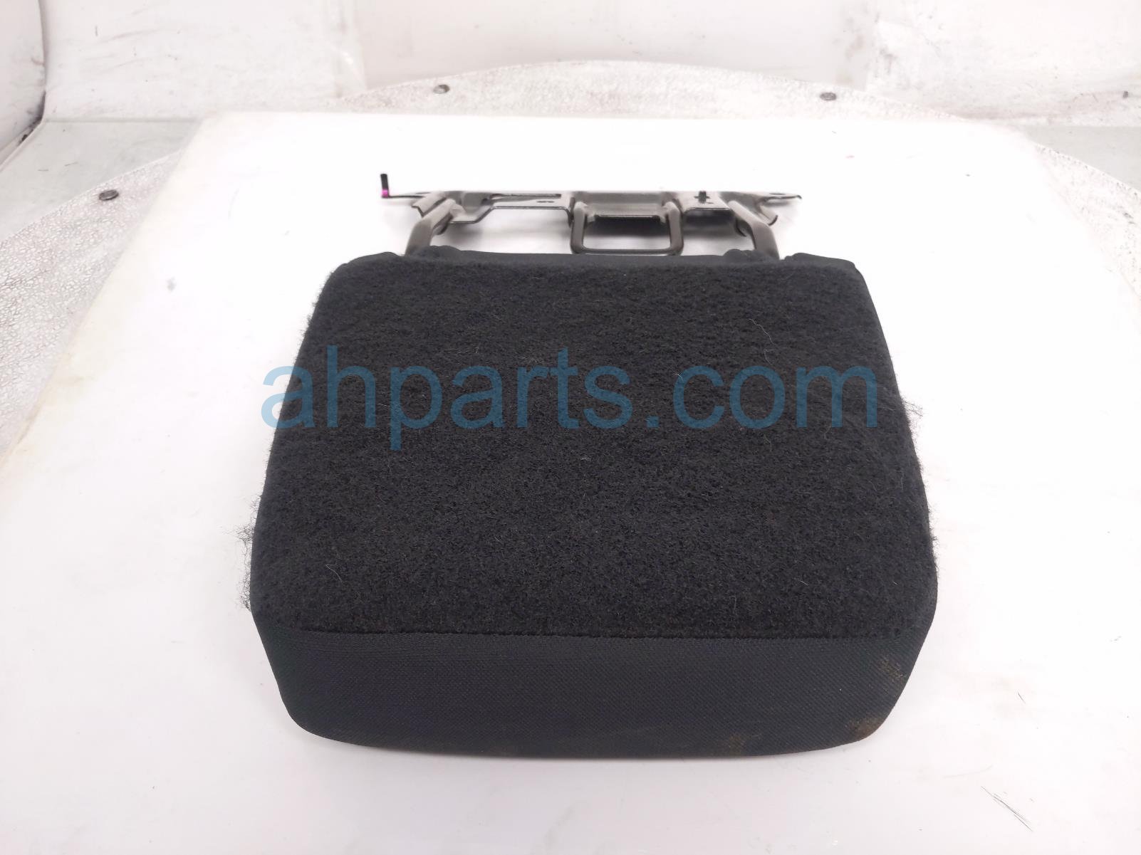 $199 Toyota RR/RH HEADREST - BLACK CLOTH XCAB $199 Toyota RR/RH HEADREST - BLACK CLOTH XCAB