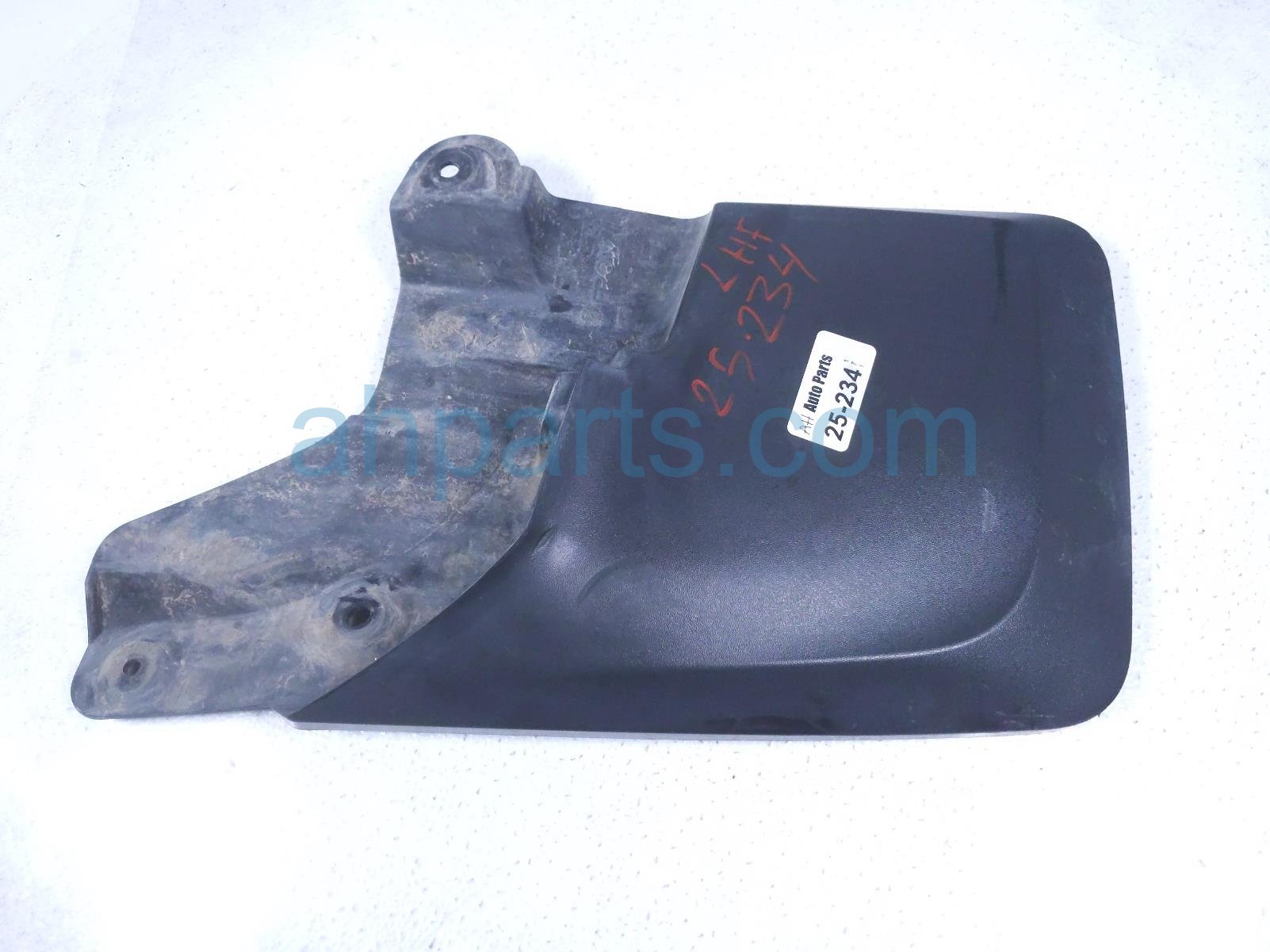$19 Toyota FR/LH MUD GUARD / SPLASH SHIELD * $19 Toyota FR/LH MUD GUARD / SPLASH SHIELD *