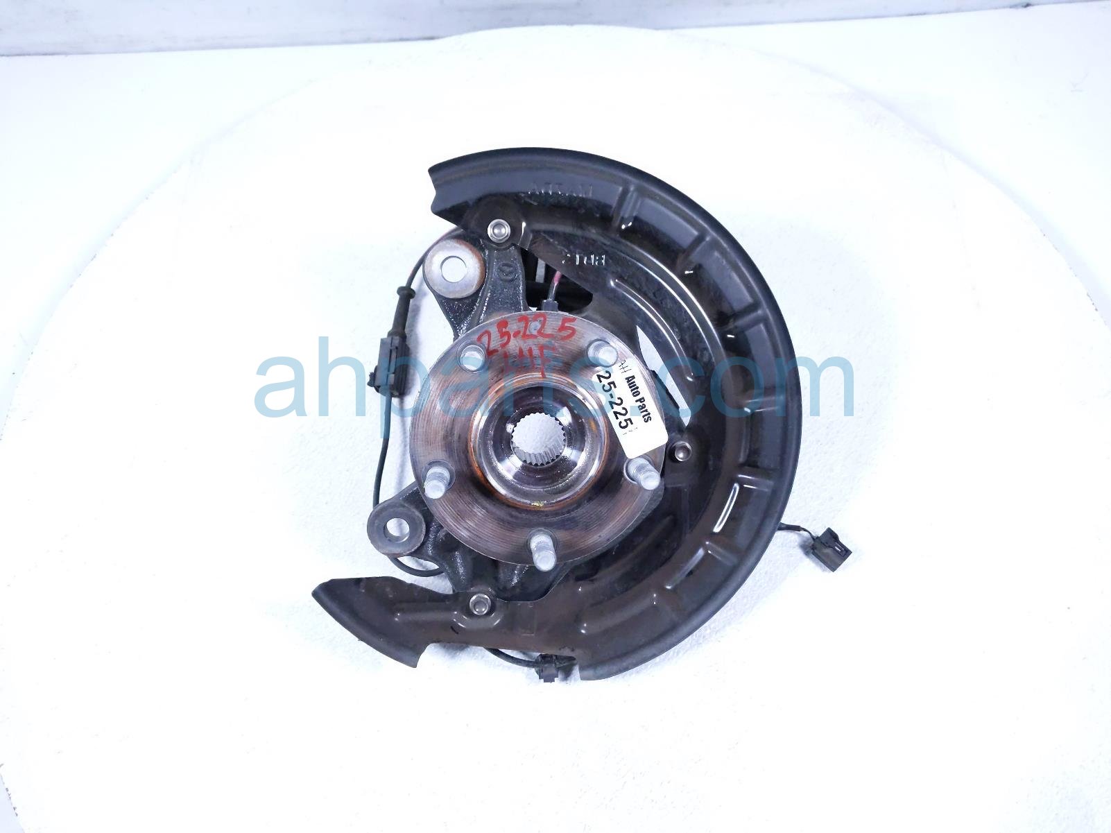 $175 Mazda FR/LH SPINDLE KNUCKLE HUB $175 Mazda FR/LH SPINDLE KNUCKLE HUB