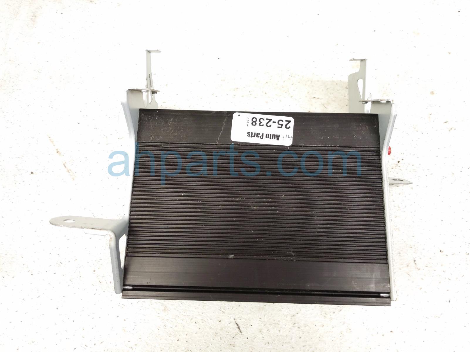 $175 Honda AUDIO AMPLIFIER UNIT - ELITE $175 Honda AUDIO AMPLIFIER UNIT - ELITE