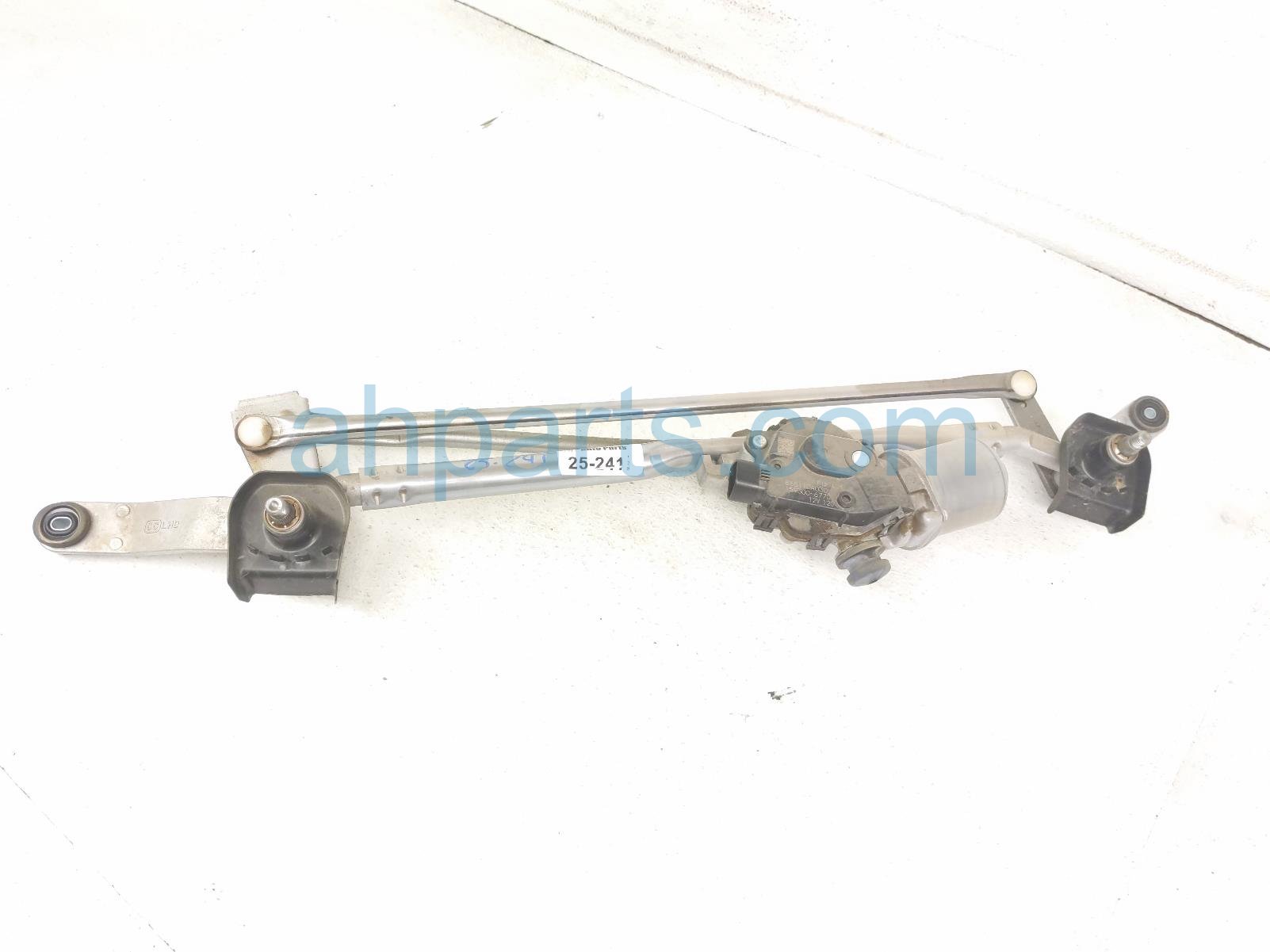 $125 Subaru WIPER TRANSMISSION ARM & MOTOR ASSY $125 Subaru WIPER TRANSMISSION ARM & MOTOR ASSY