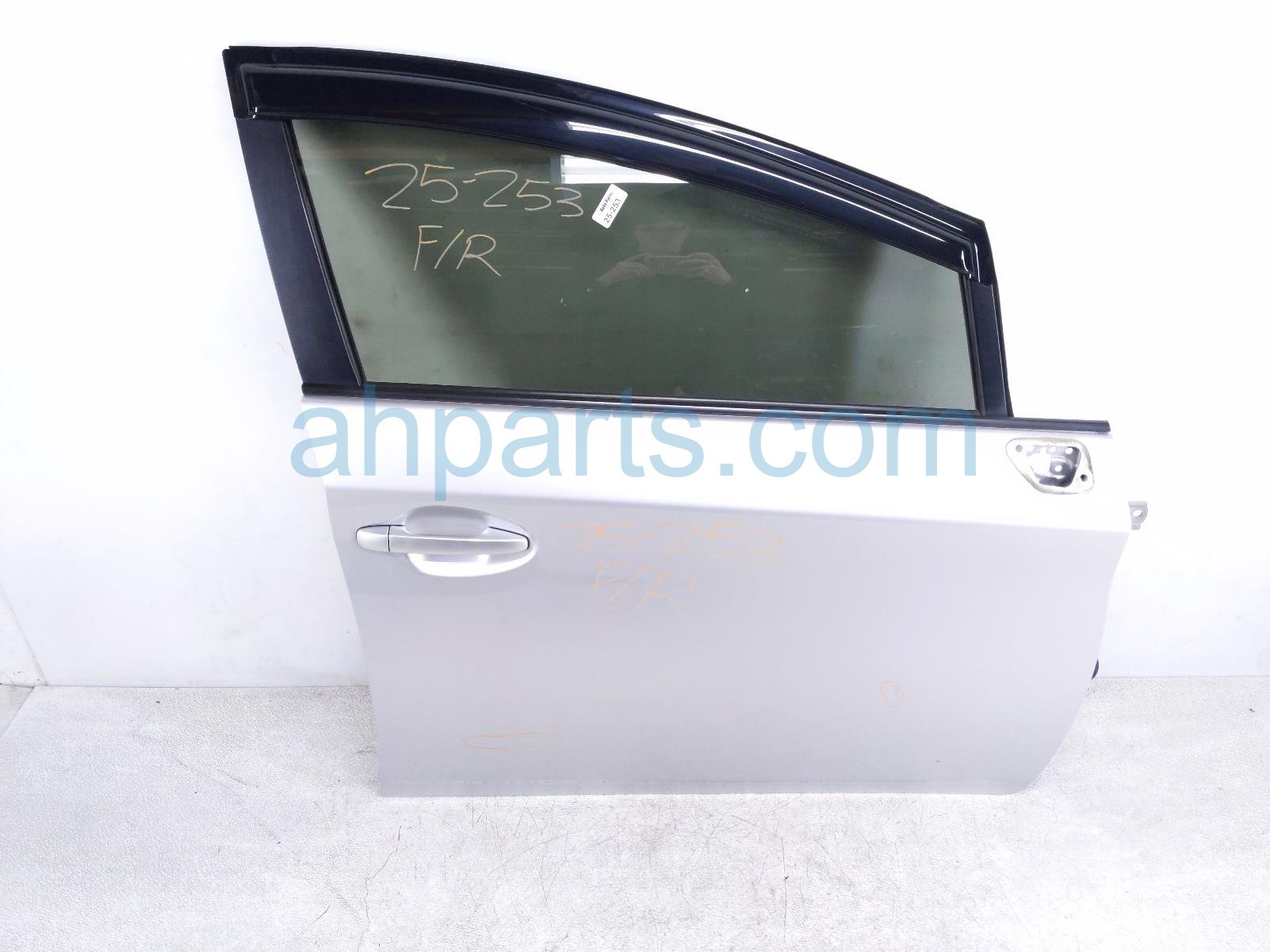 $349 Toyota FR/RH DOOR - SILVER - NO MIRROR/TRIM $349 Toyota FR/RH DOOR - SILVER - NO MIRROR/TRIM