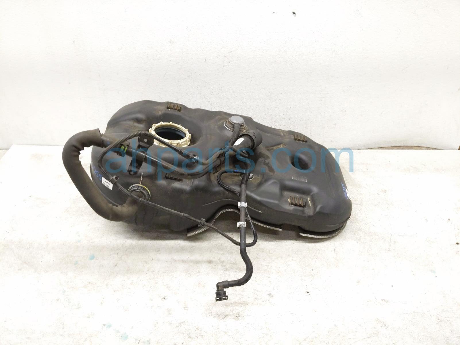 $325 Honda GAS / FUEL TANK