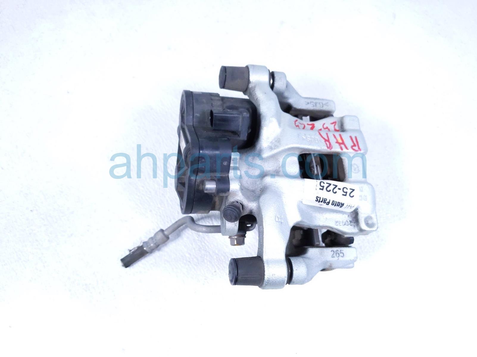 Sold 2021 Mazda Cx-30 Rear Passenger Brake Caliper DGY6-26-61X,