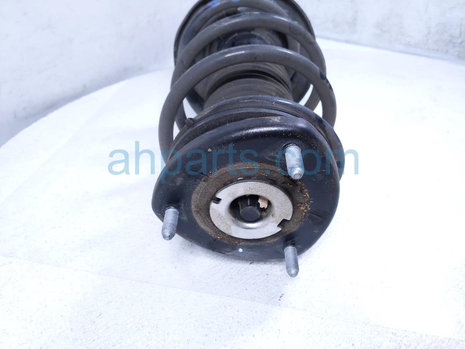 67000 差額調整　2-3 Sold 2023 Mazda 3 Front Driver Strut + Spring BDTS-34-90XN