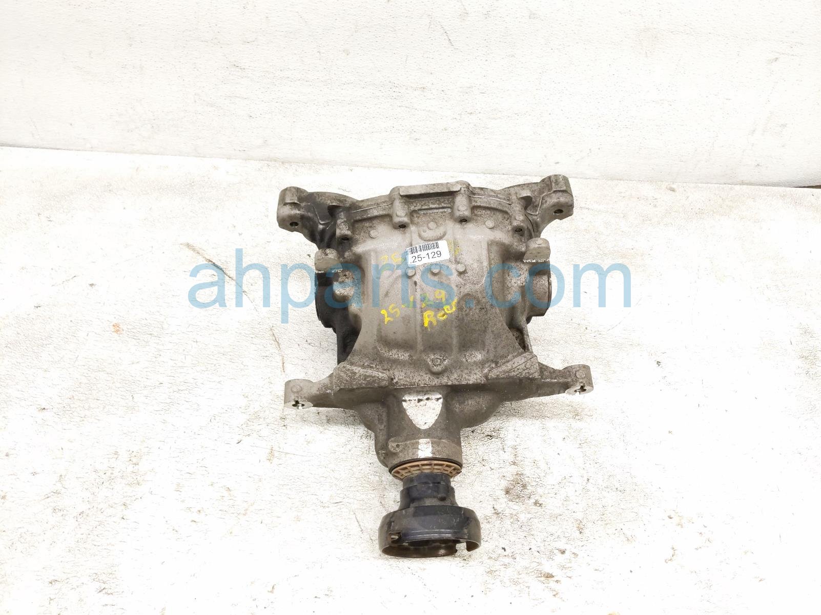 $250 Ford REAR DIFFERENTIAL - 87K MILES $250 Ford REAR DIFFERENTIAL - 87K MILES