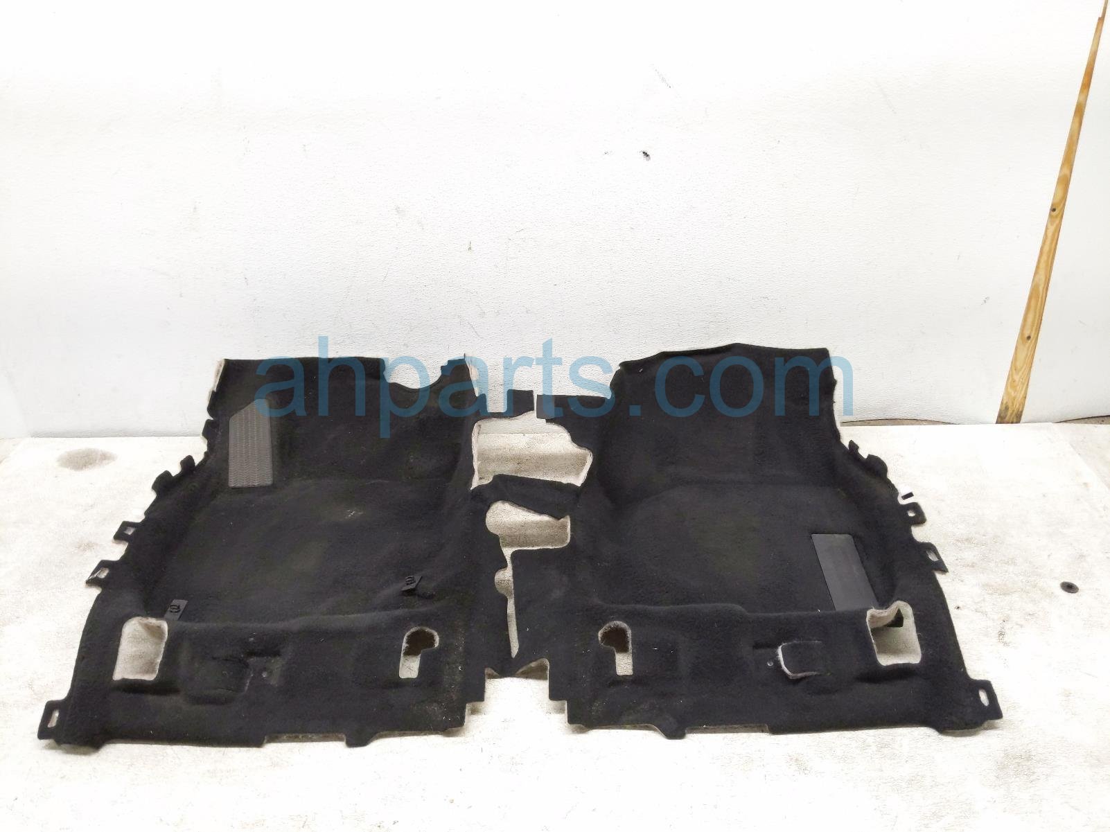 $125 Honda FRONT INTERIOR FLOOR CARPET - BLACK $125 Honda FRONT INTERIOR FLOOR CARPET - BLACK