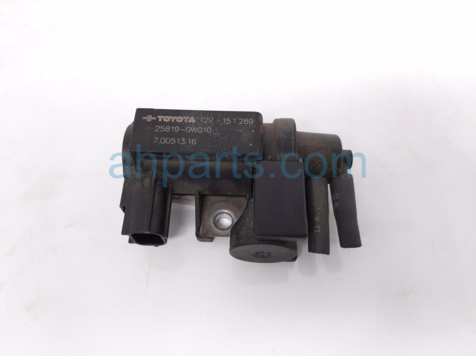 $45 Lexus VACUUM VALVE $45 Lexus VACUUM VALVE