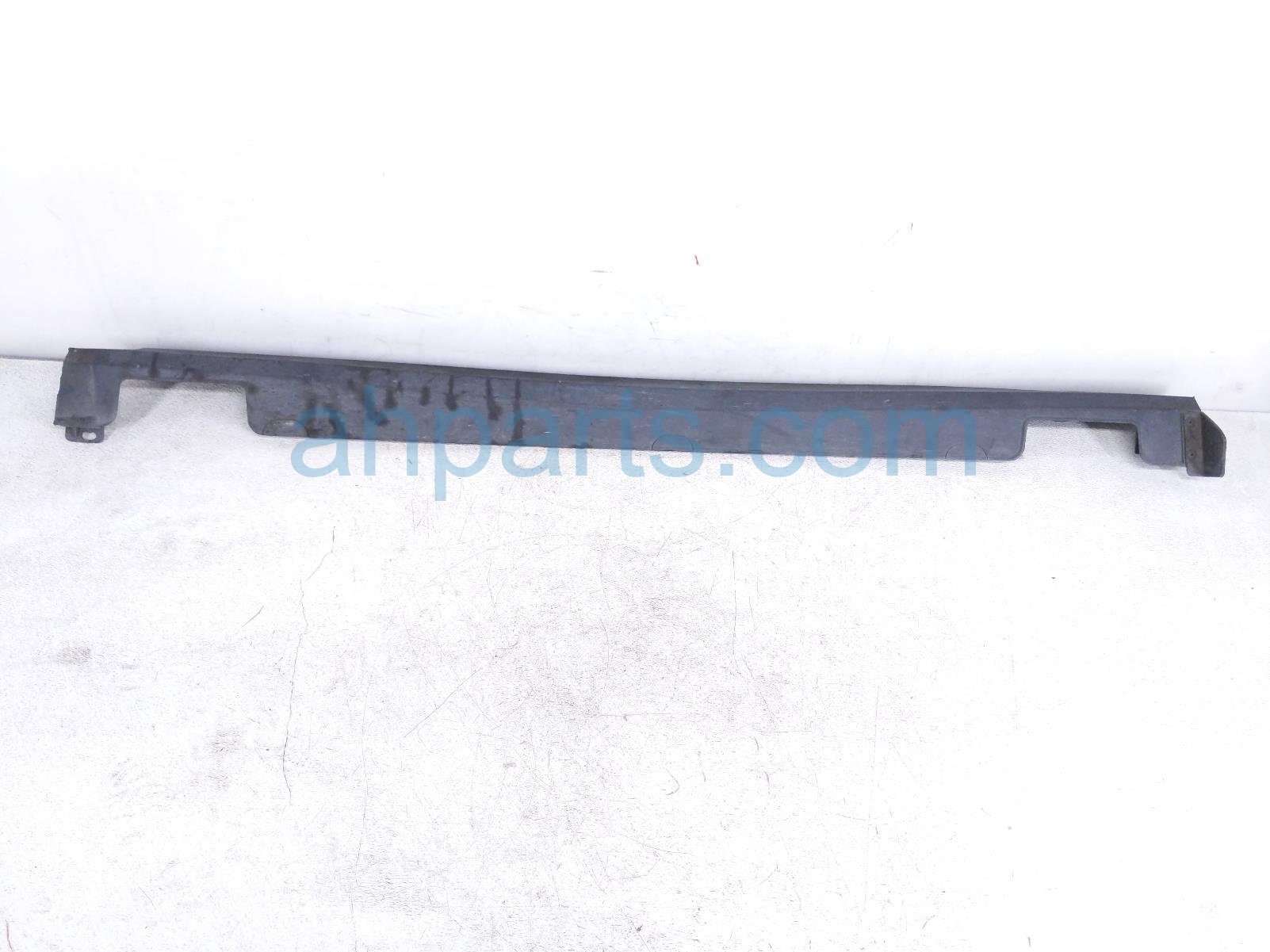 $85 Honda LH SIDE SKIRT / ROCKER MOULDING-BLK* $85 Honda LH SIDE SKIRT / ROCKER MOULDING-BLK*