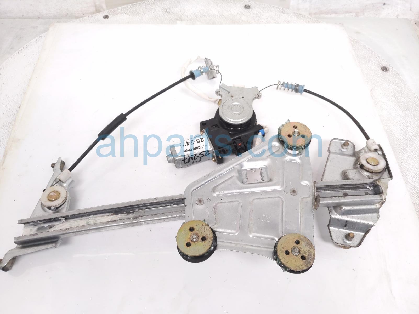 $325 Honda FR/RH WINDOW REGULATOR W/MOTOR ASSY $325 Honda FR/RH WINDOW REGULATOR W/MOTOR ASSY