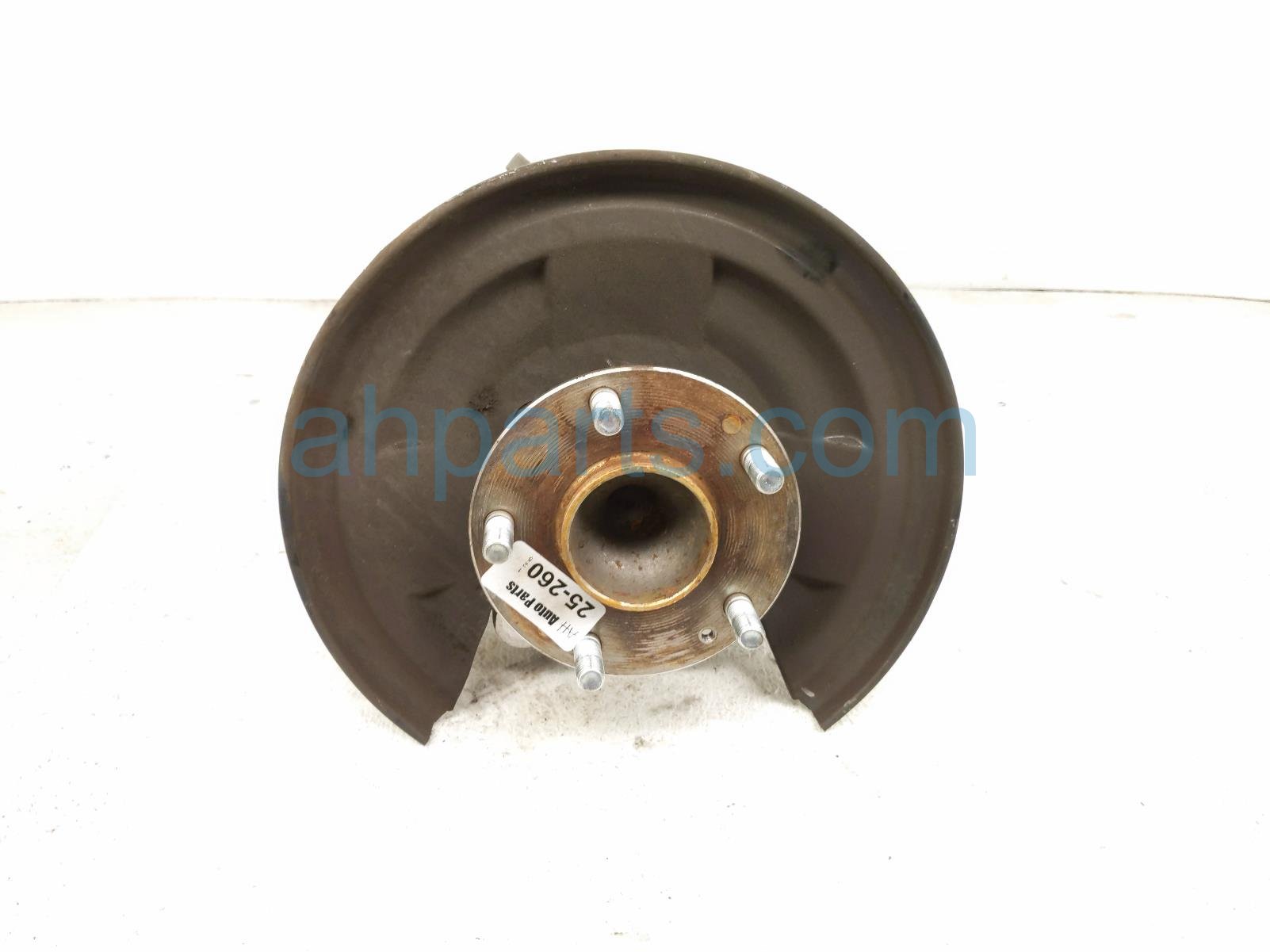 $75 Honda RR/LH SPINDLE KNUCKLE HUB $75 Honda RR/LH SPINDLE KNUCKLE HUB