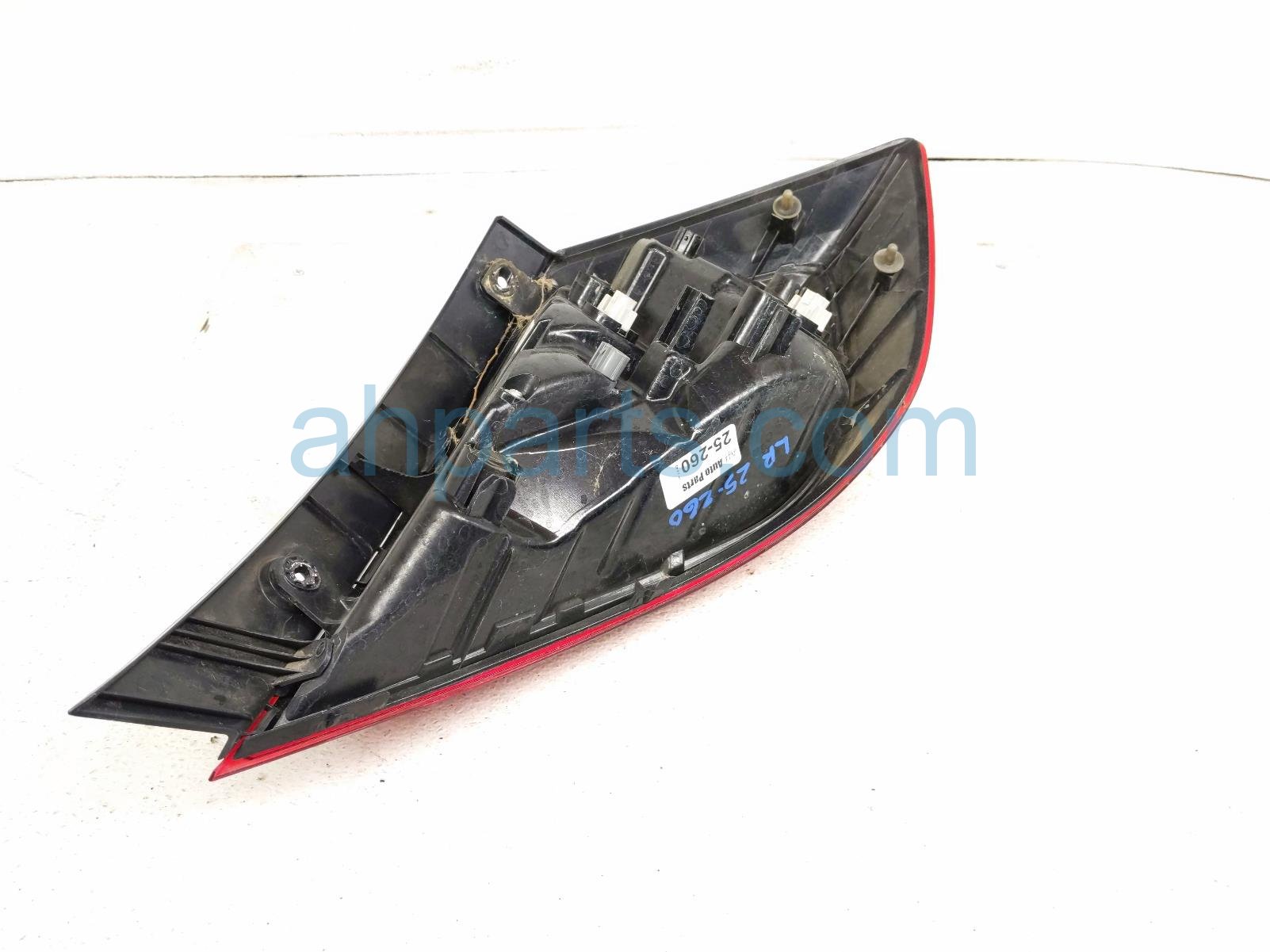 $125 Honda LH TAIL LAMP (ON BODY) $125 Honda LH TAIL LAMP (ON BODY)