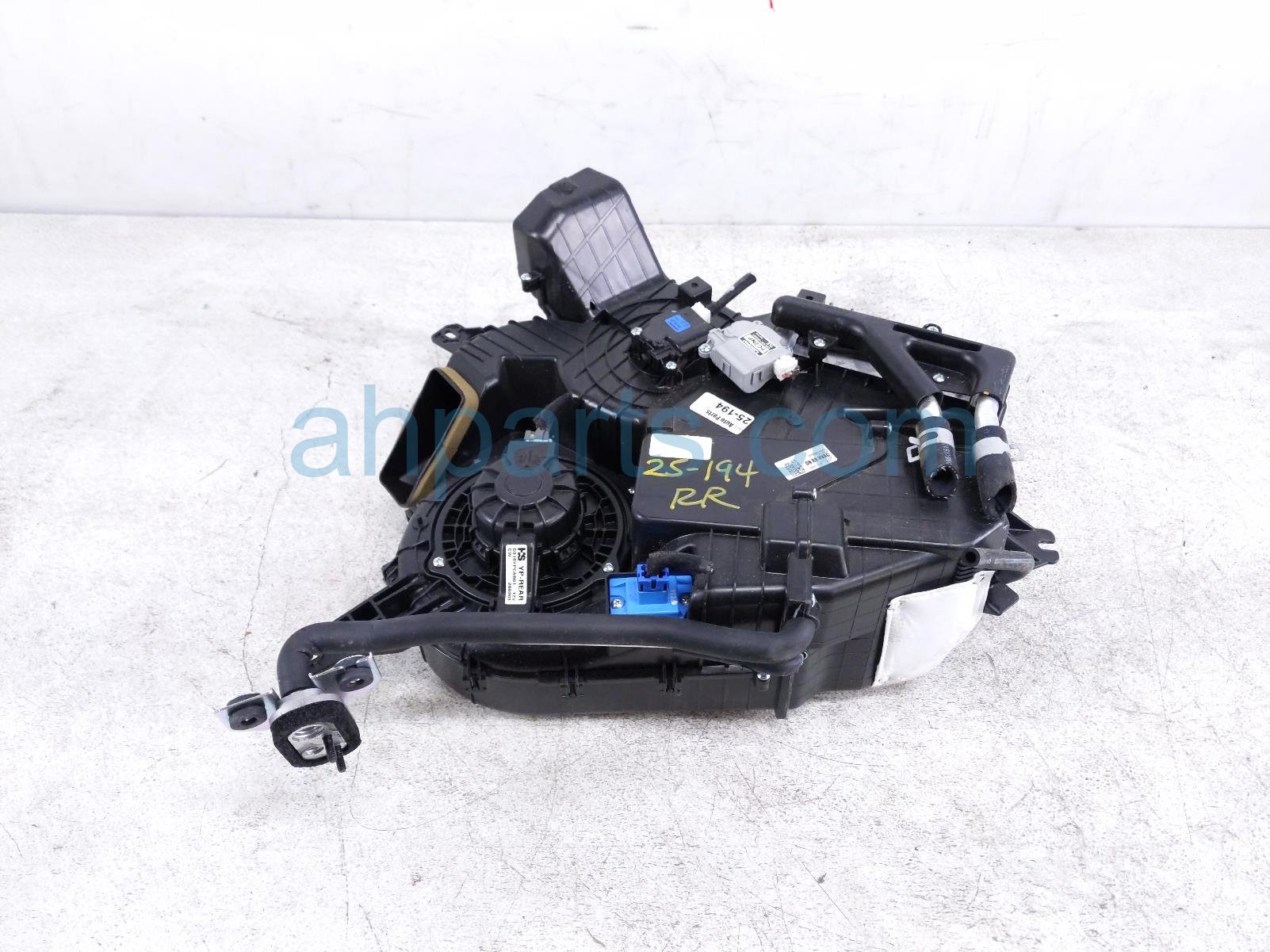 $125 Kia REAR HEATER CORE ASSY $125 Kia REAR HEATER CORE ASSY