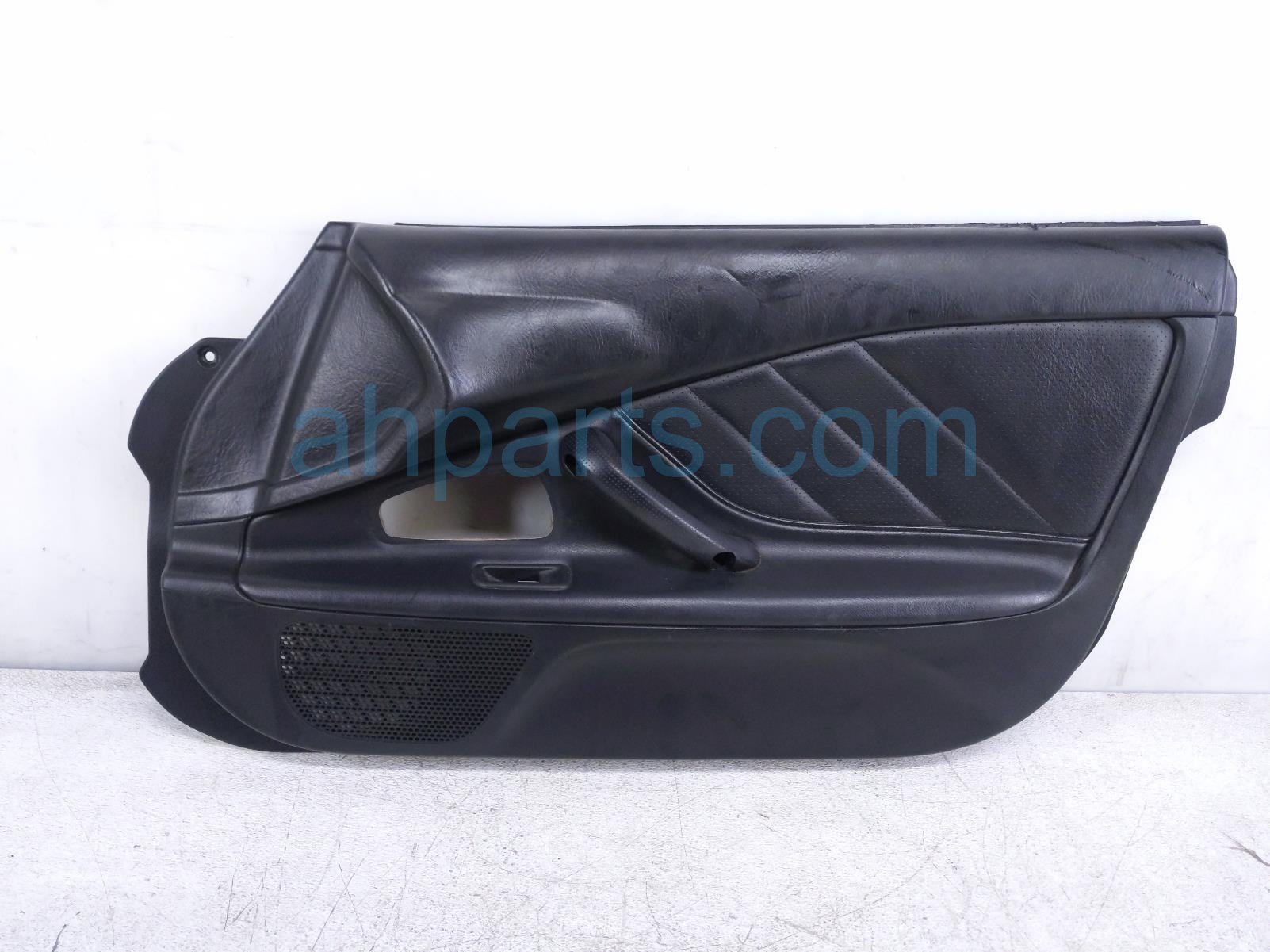 $100 Honda FR/RH INTERIOR DOOR PANEL - BLACK $100 Honda FR/RH INTERIOR DOOR PANEL - BLACK