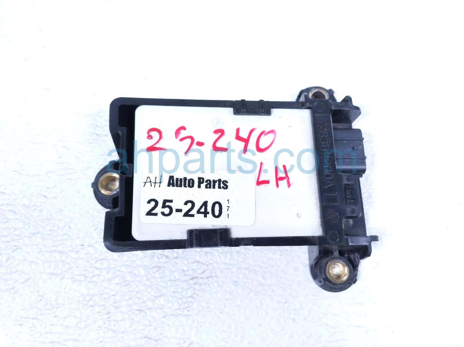 $200 Honda RR/LH BSI COLLISION DETECTION RADAR $200 Honda RR/LH BSI COLLISION DETECTION RADAR