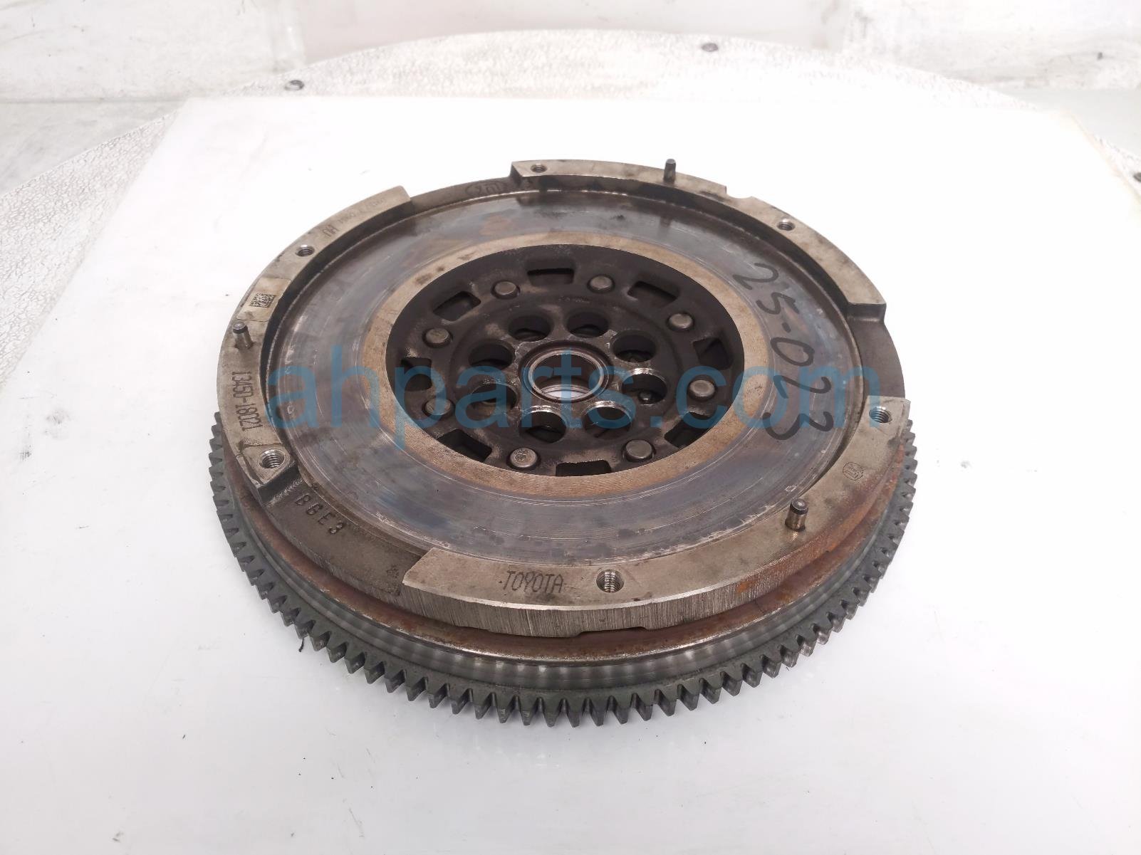 Sold 2024 Toyota Gr Corlla Flywheel (dual Mass) 13450-18021
