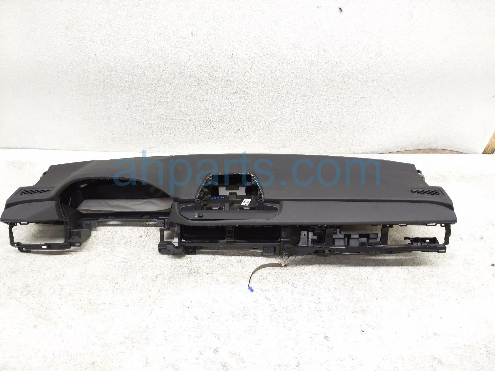 $699 Honda INSTRUMENT DASH BOARD W/ AIRBAG $699 Honda INSTRUMENT DASH BOARD W/ AIRBAG