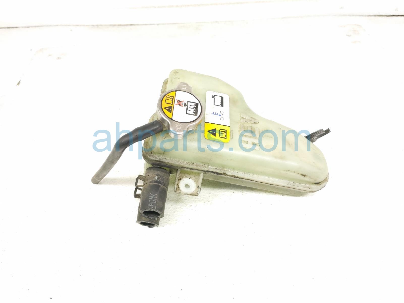 $25 Kia COOLANT OVERFLOW RESERVOIR TANK $25 Kia COOLANT OVERFLOW RESERVOIR TANK