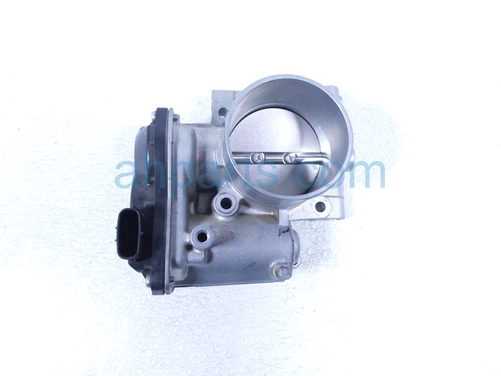 $50 Mazda THROTTLE BODY $50 Mazda THROTTLE BODY