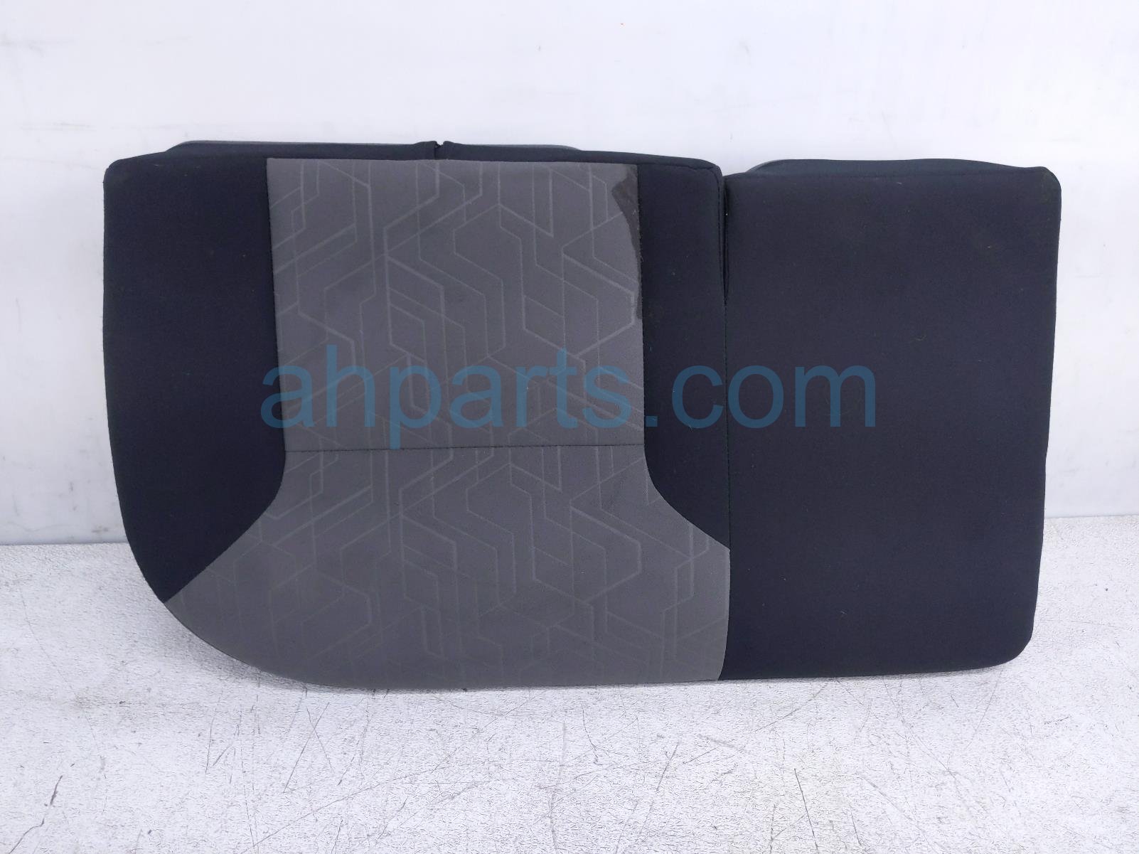 $175 Toyota RR/RH LOWER SEAT CUSHION-GREY CLOTH* $175 Toyota RR/RH LOWER SEAT CUSHION-GREY CLOTH*