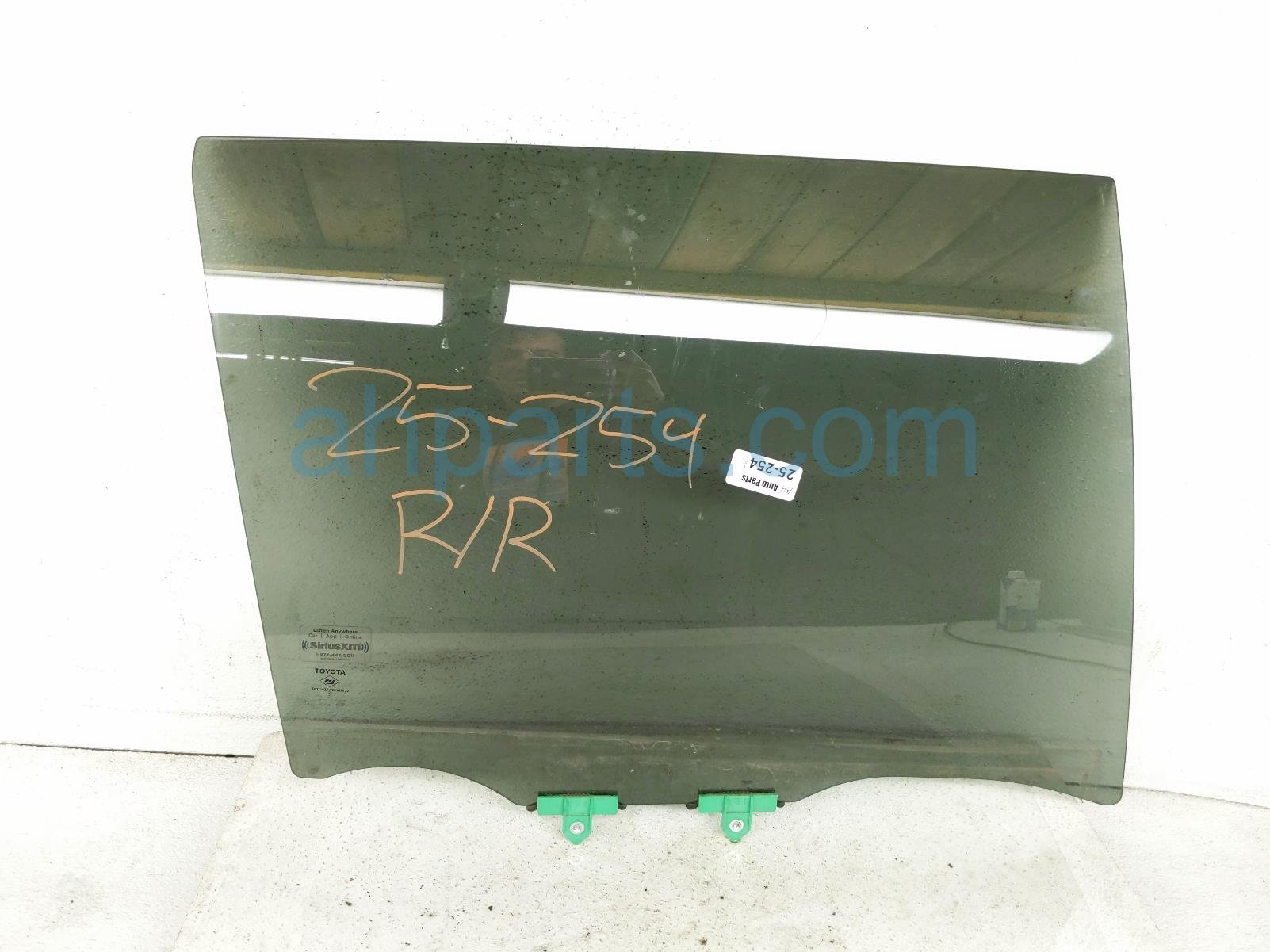 $120 Toyota RR/RH DOOR GLASS WINDOW $120 Toyota RR/RH DOOR GLASS WINDOW