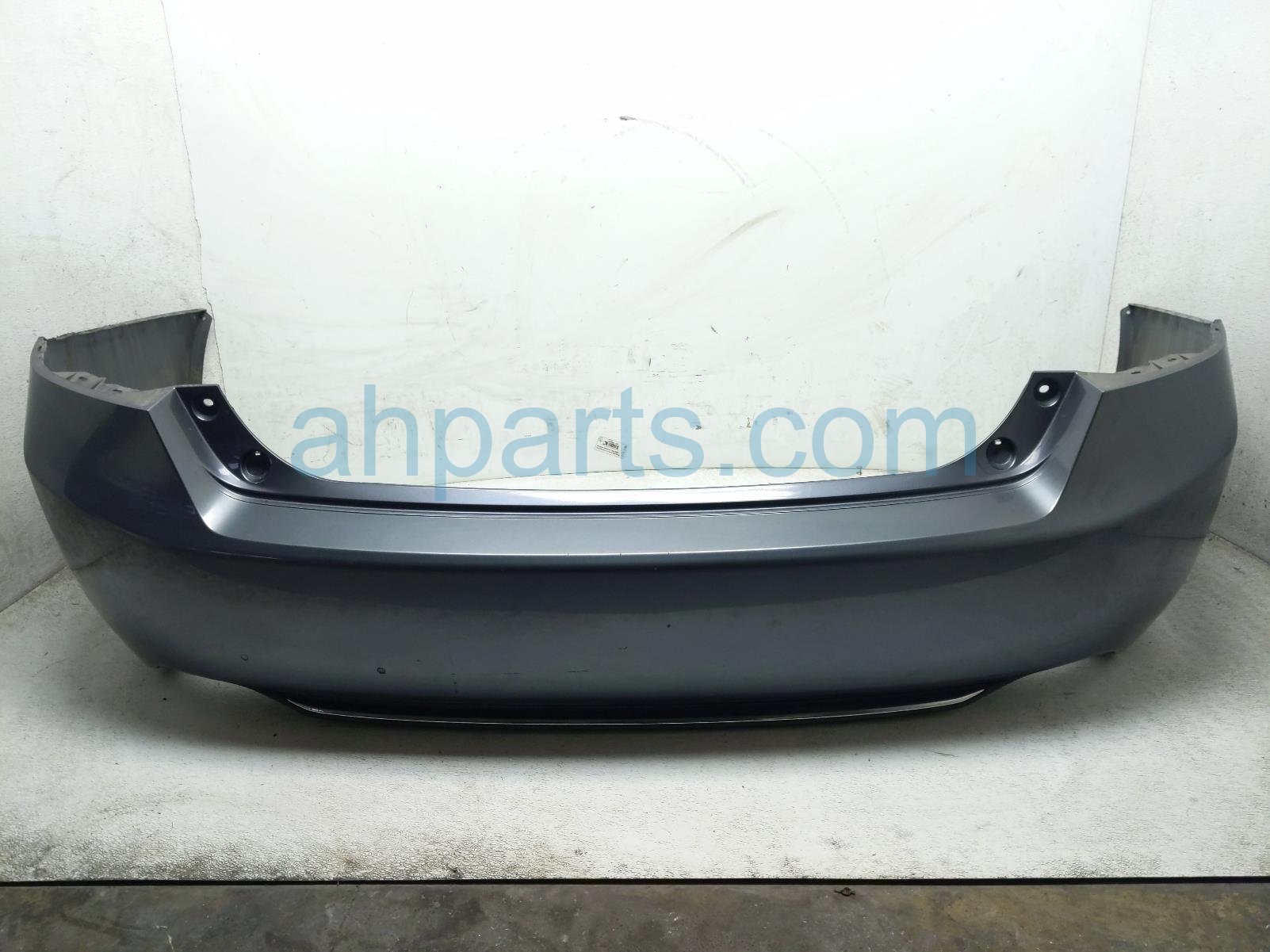 $275 Honda REAR BUMPER COVER - GREY $275 Honda REAR BUMPER COVER - GREY